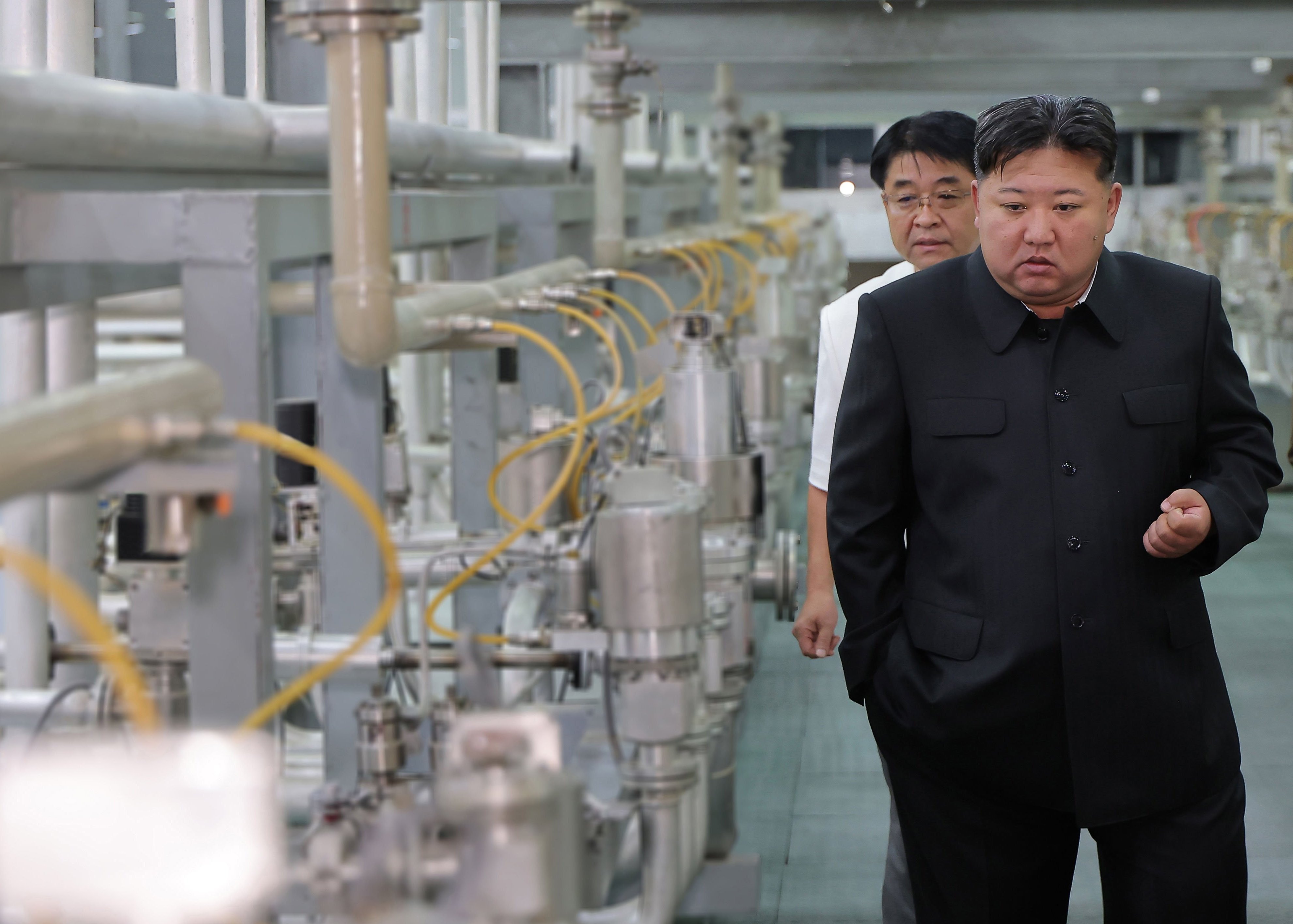 North Korean leader Kim Jong-un  inspecting a uranium enrichment facility. Photo: dpa