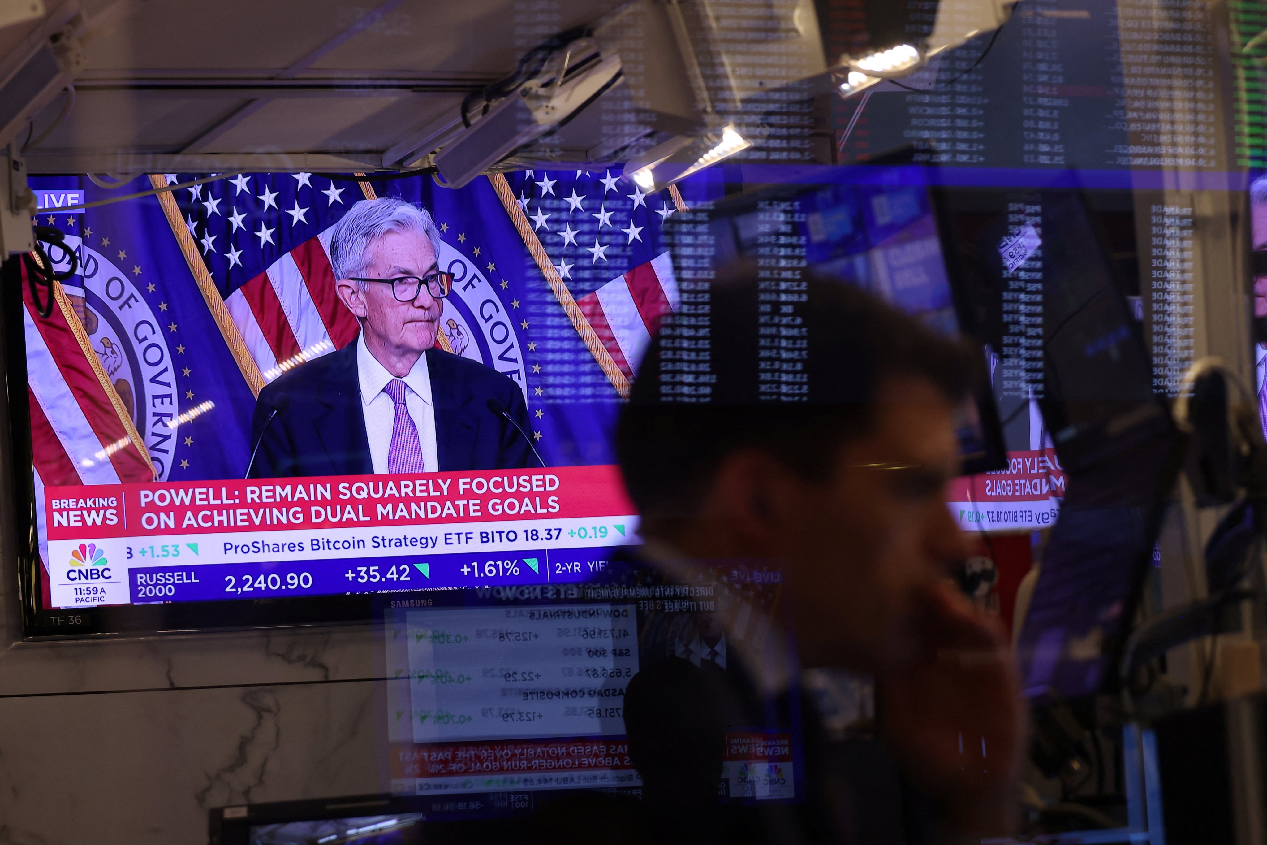 Traders at the New York Stock Exchange watched Fed Chairman Jerome Powell on Thursday. Photo: Reuters