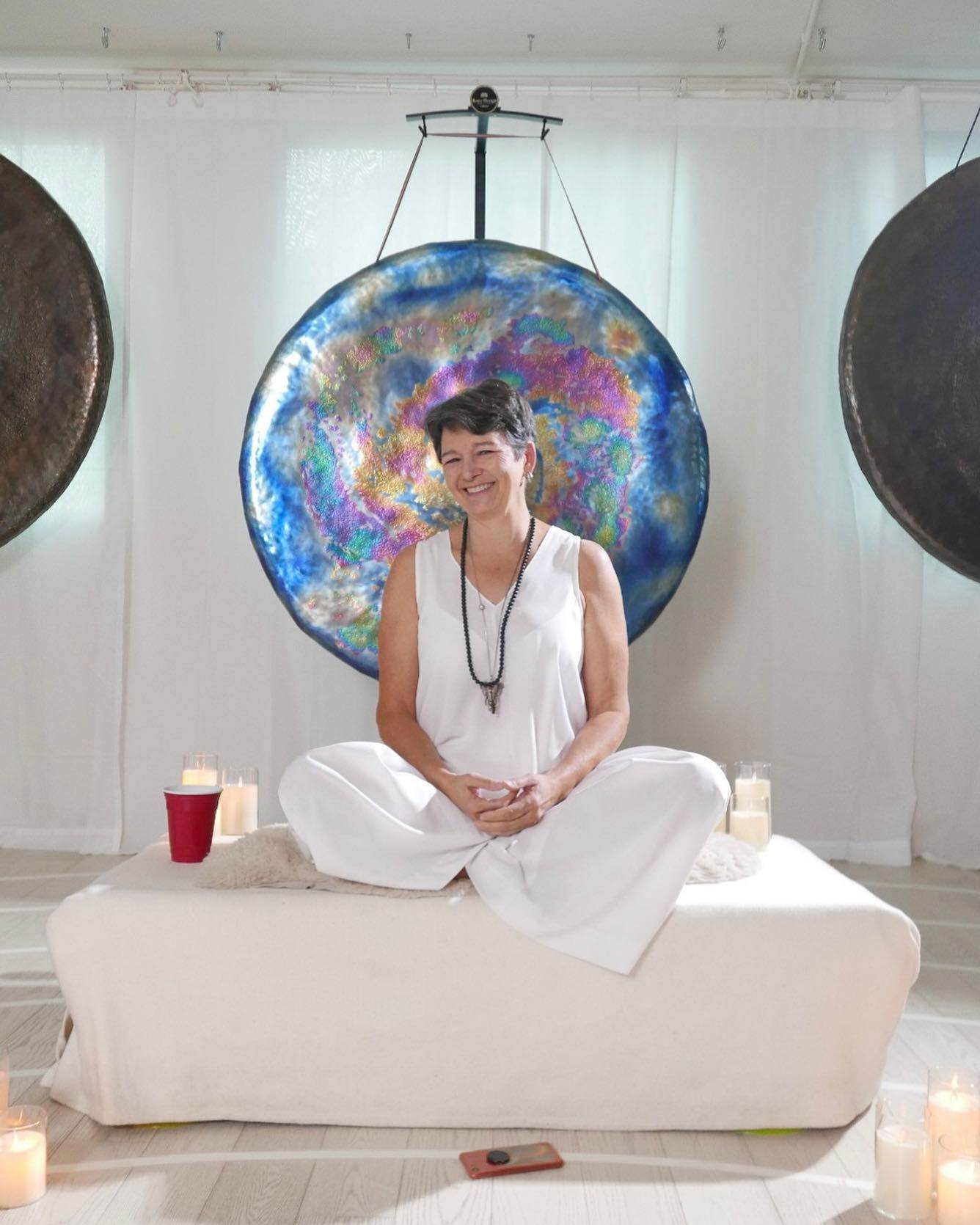 Join Red Doors Studio for a meditation session and a gong bath, one of five wellness activities we recommend in Hong Kong for the September 20-22 weekend.
Photo: Red Doors Studio