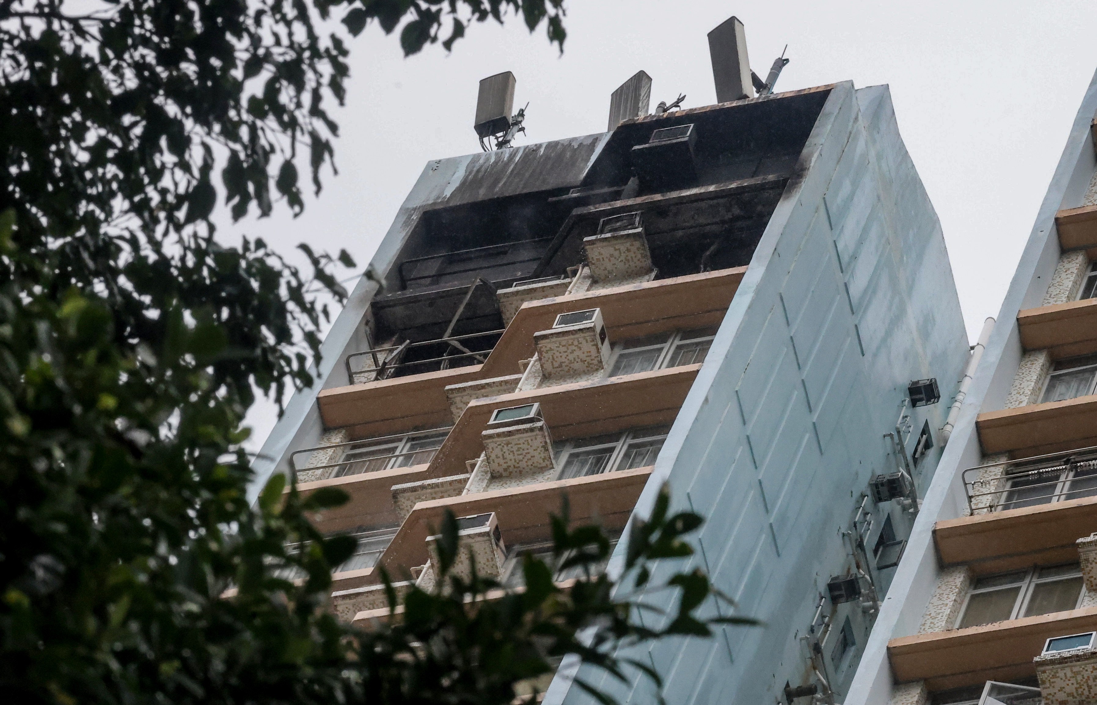 The blaze occurred at Lok Moon House at Tsz Lok Estate. Photo: Jonathan Wong