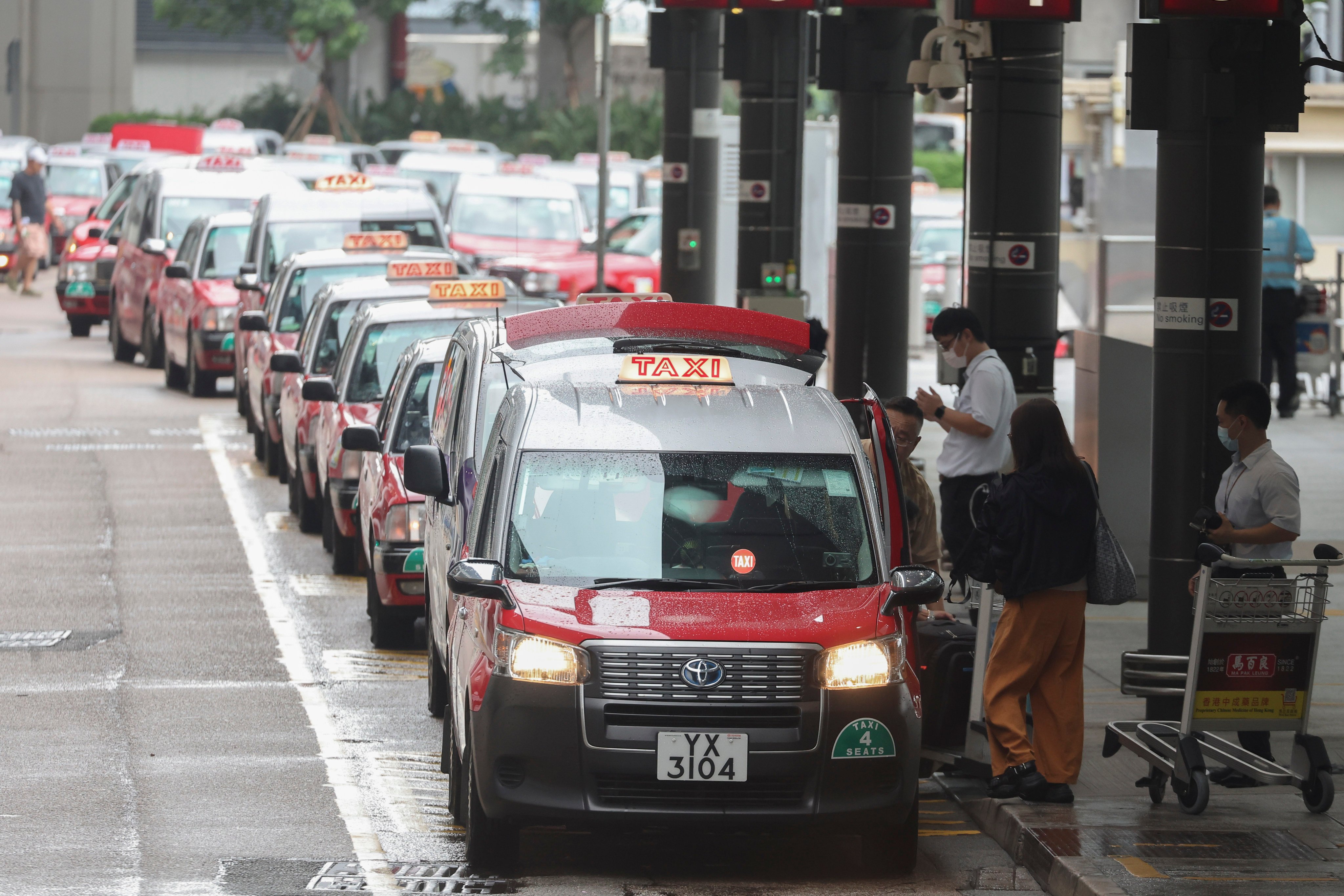 The Transport Department received 1,006 serious complaints over taxi drivers last year, almost double the 574 in 2022. Photo: Edmond So