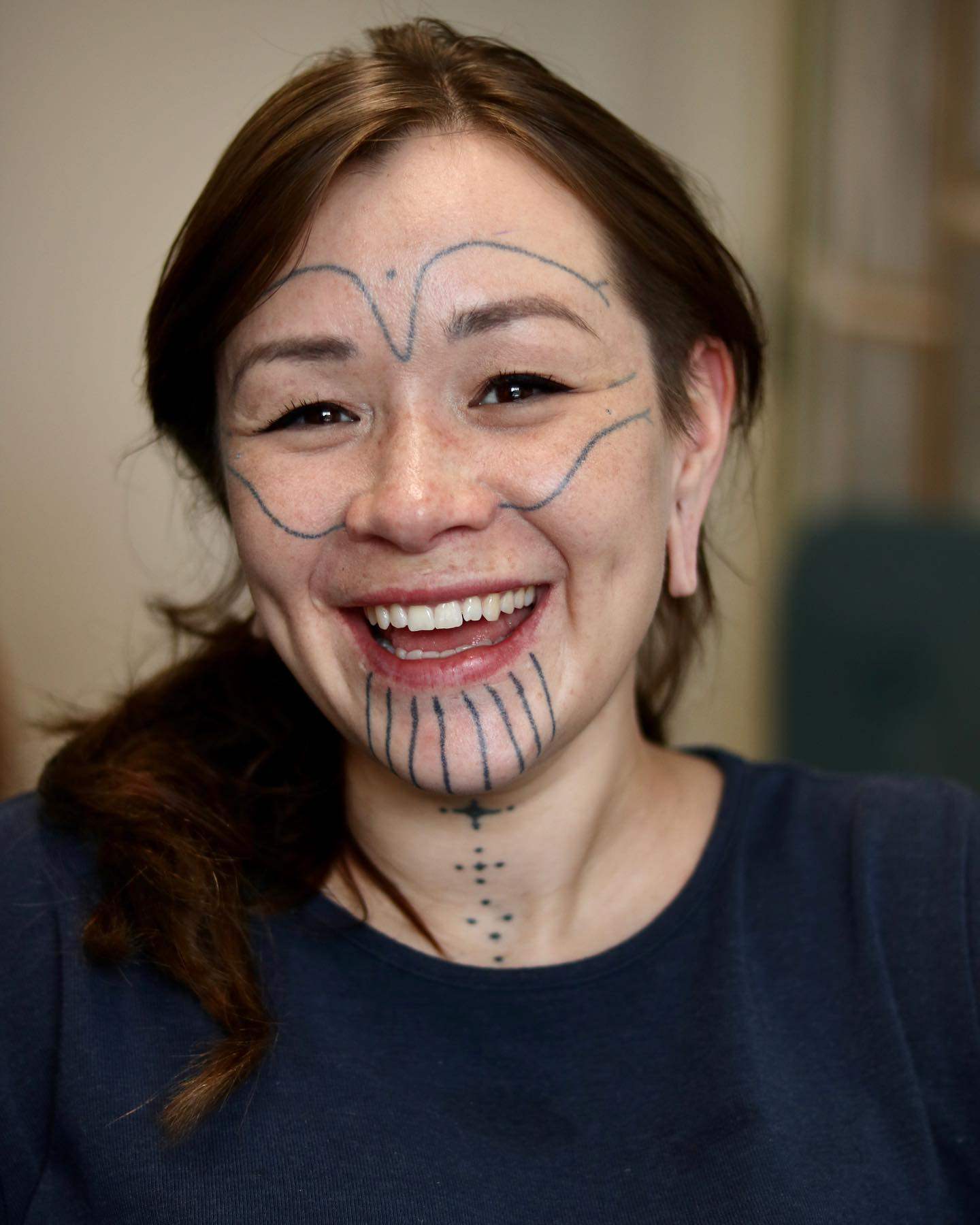 A Greenland artist, Paninnguaq, sports Inuit facial tattoos. Photo: Instagram/@faces_of_greenland