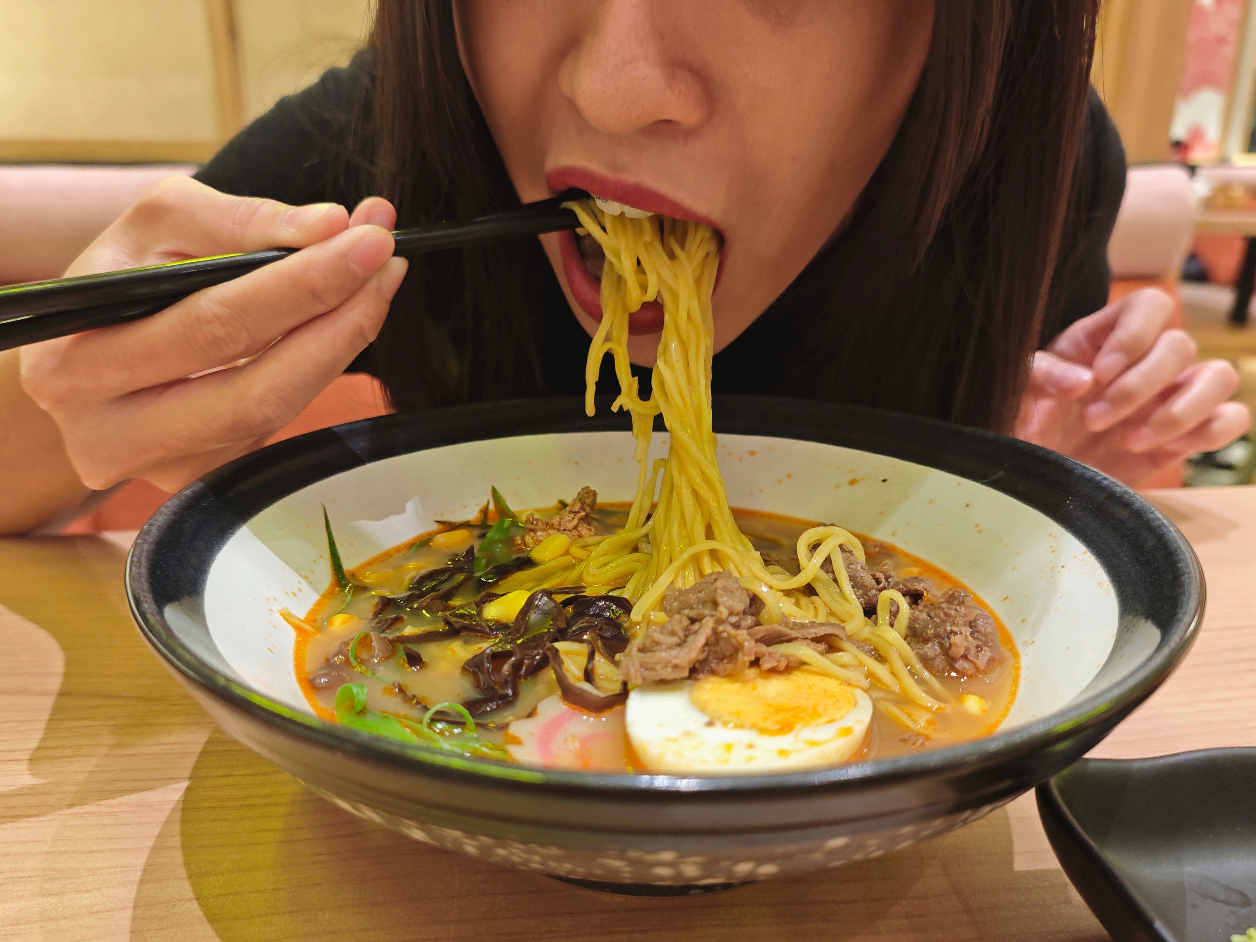 Noisy or messy hands-on eaters are simply showing how much they enjoy their food.  Photo: Shutterstock