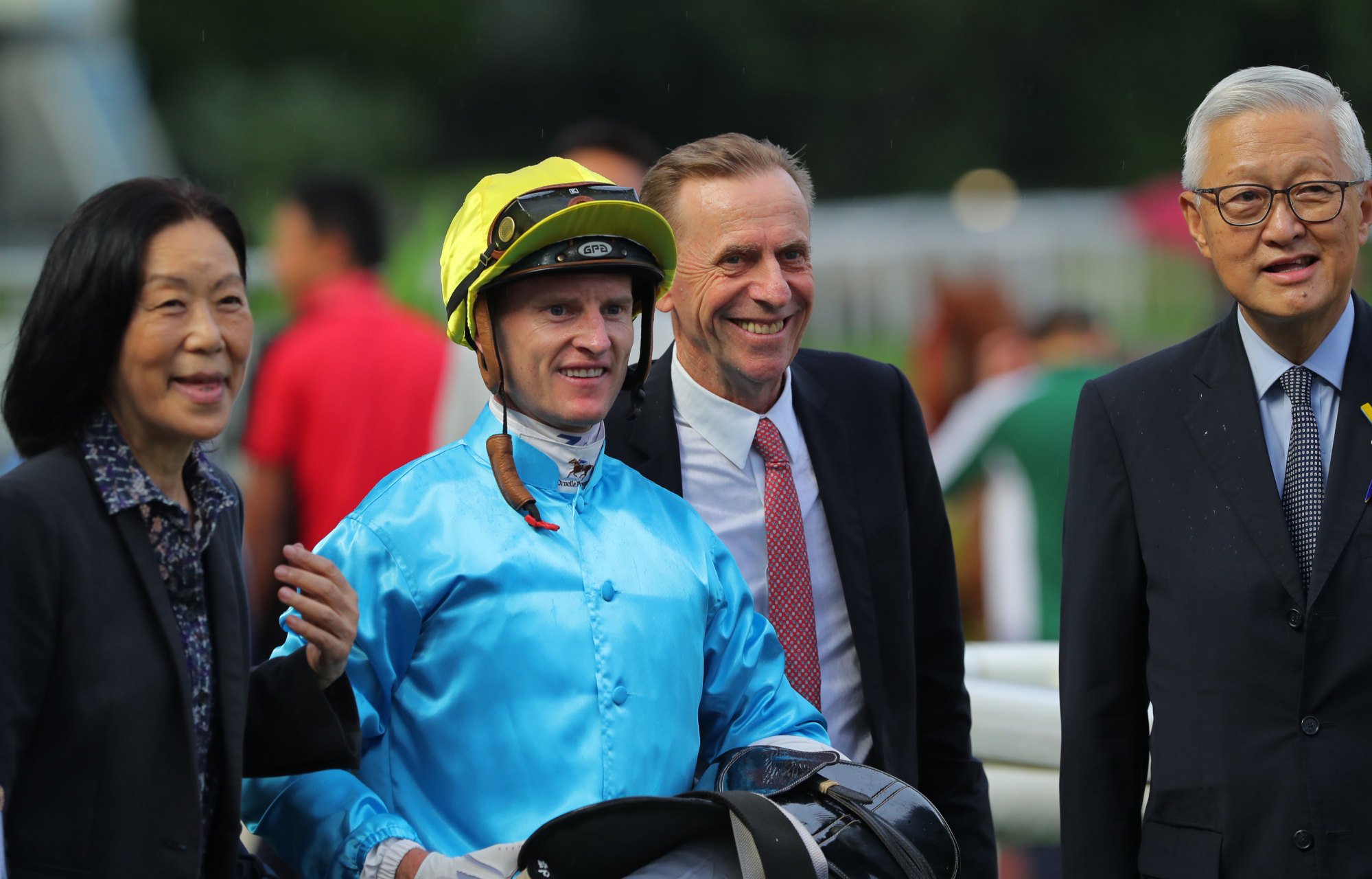 Zac Purton, John Size and connections of Wunderbar celebrate the gelding’s latest Sha Tin triumph.