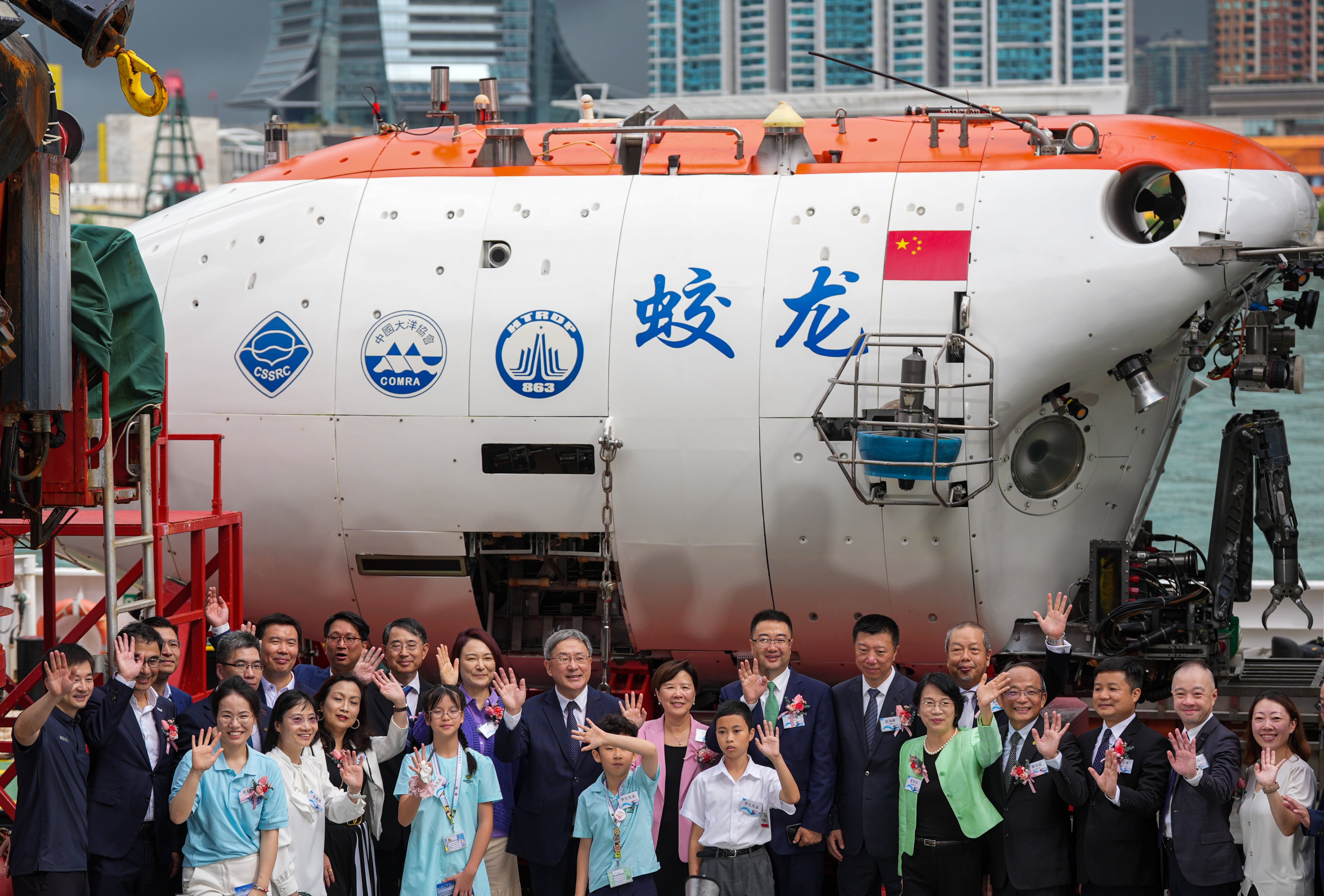 The submersible Jiaolong on board its mother ship, Shenhai Yihao, which has docked in Hong Kong after a deep-sea research mission. Photo: Eugene Lee