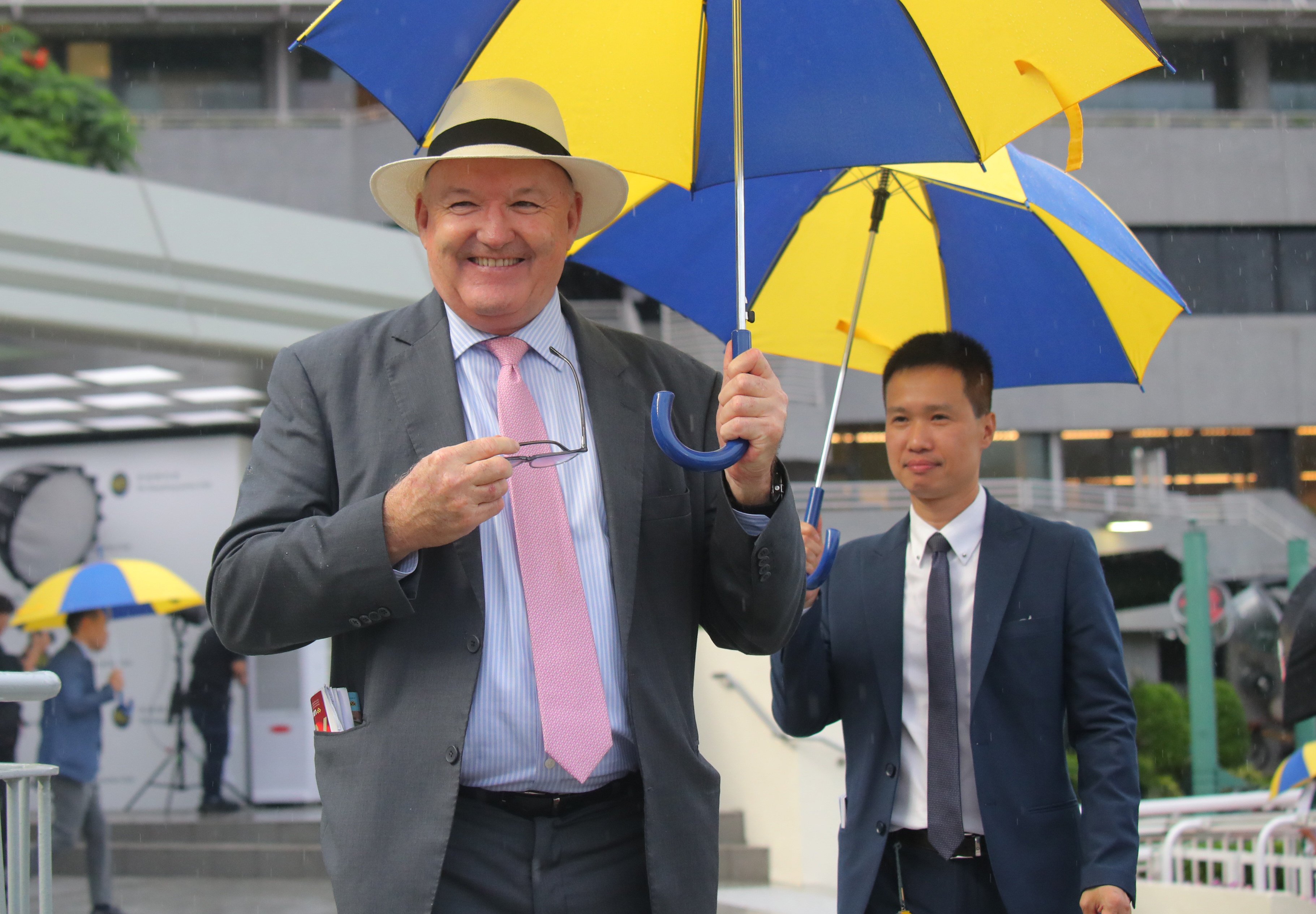 David Hayes (left) has high hopes for Samarkand at Happy Valley on Wednesday night. Photos: Kenneth Chan