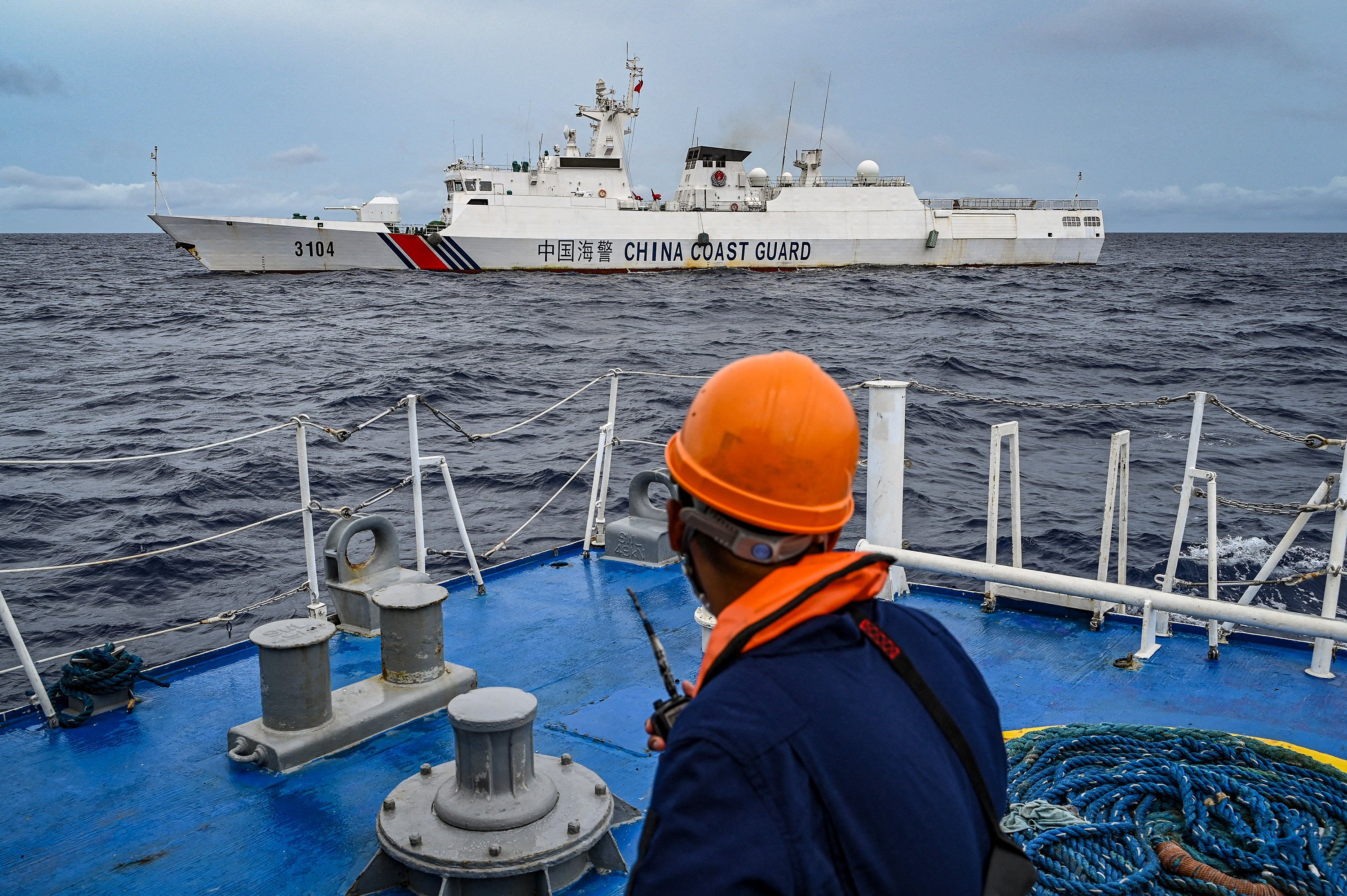 A Chinese coastguard ship is seen from the Philippine coastguard vessel BRP Cabra during a supply mission to Sabina Shoal on August 26. Photo: AFP/Getty Images/TNS