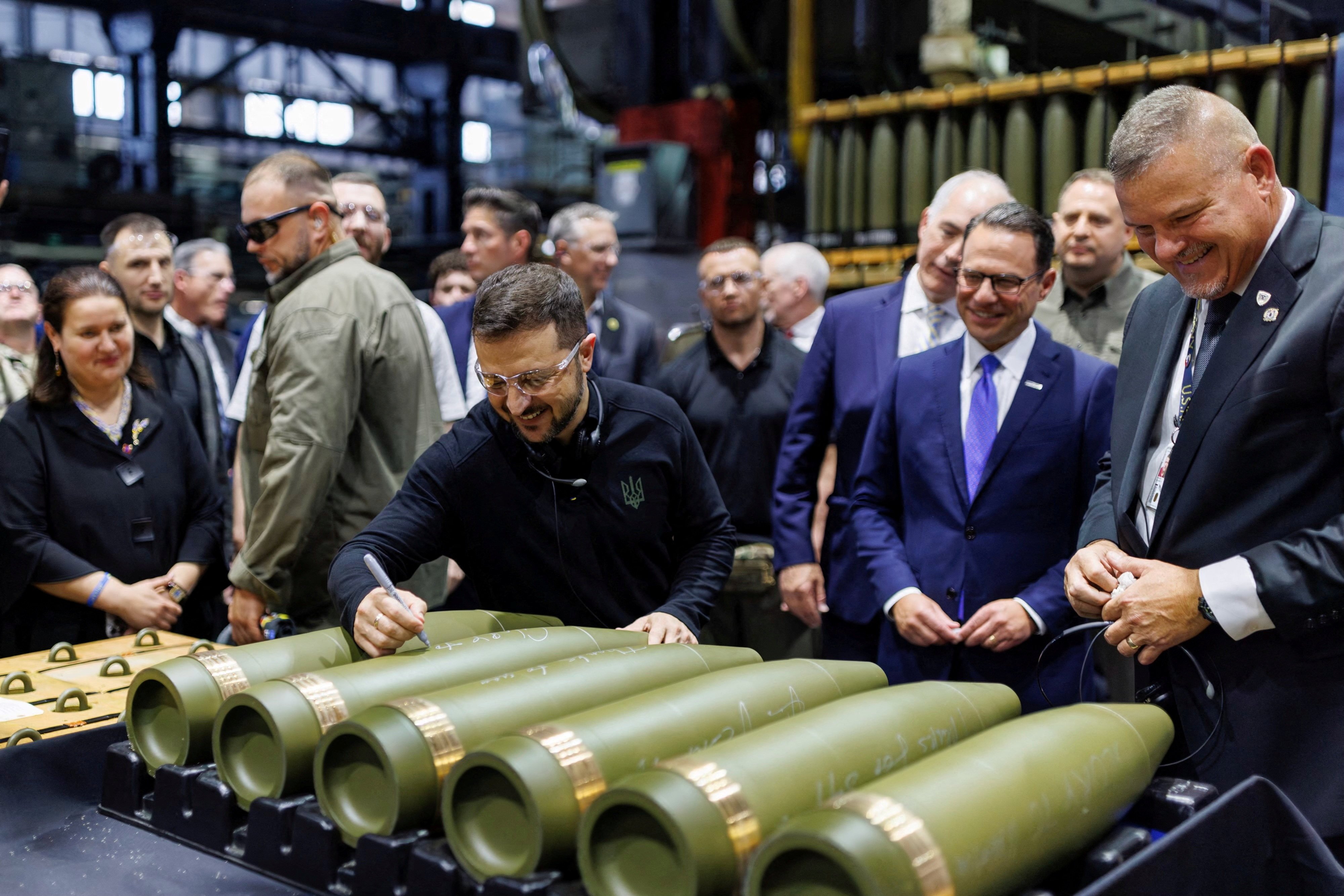 Ukraine’s President Volodymyr Zelensky visits the Scranton Army Ammunition Plant in Pennsylvania on Sunday. Photo: Commonwealth Media Services via Reuters