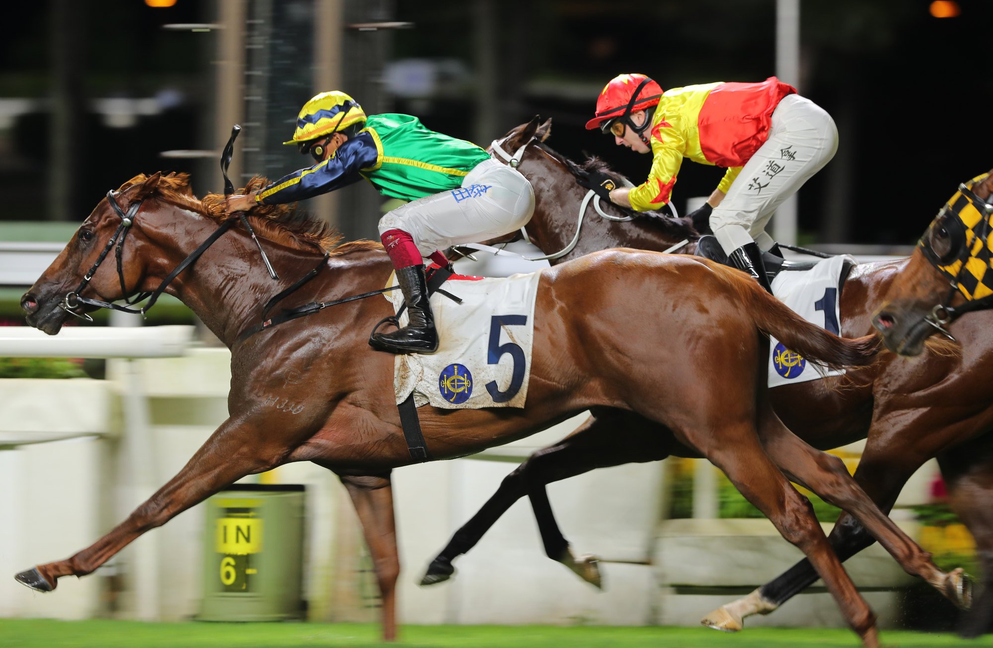 Karis Teetan guides Mugen to victory in the Premier Cup.