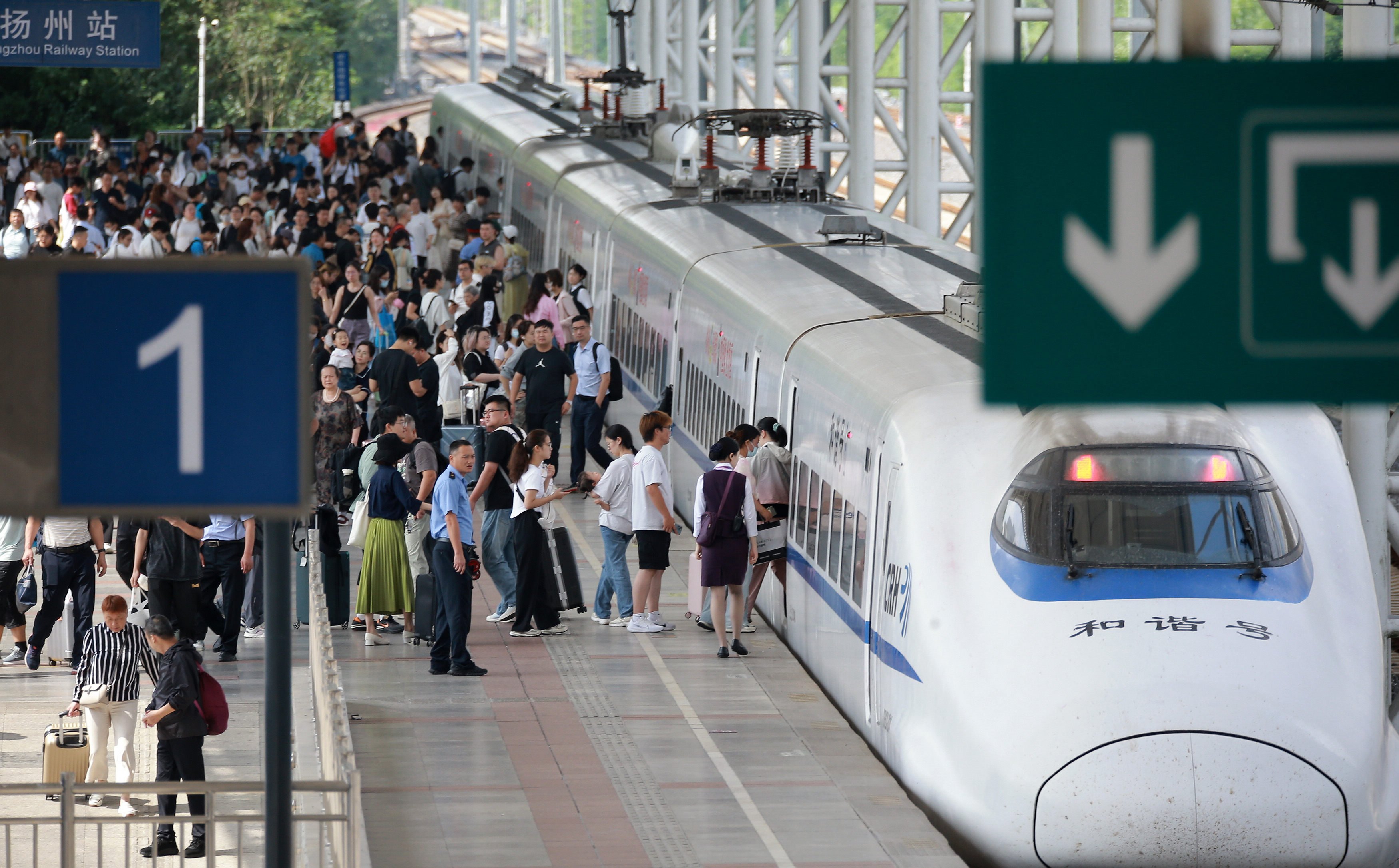 Tuesday is expected to be the busiest day for rail travel. Photo: Xinhua