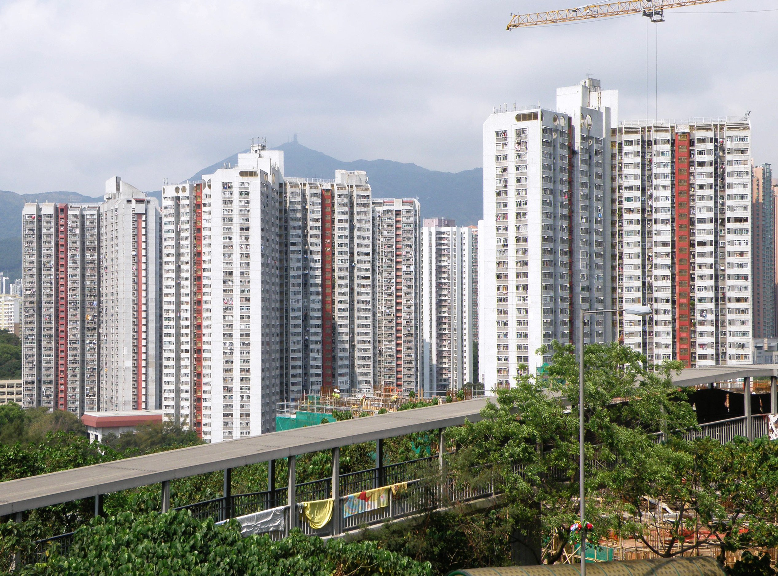 The accident took place at Tsing Yi Estate in Tsing Yi. Photo: SCMP