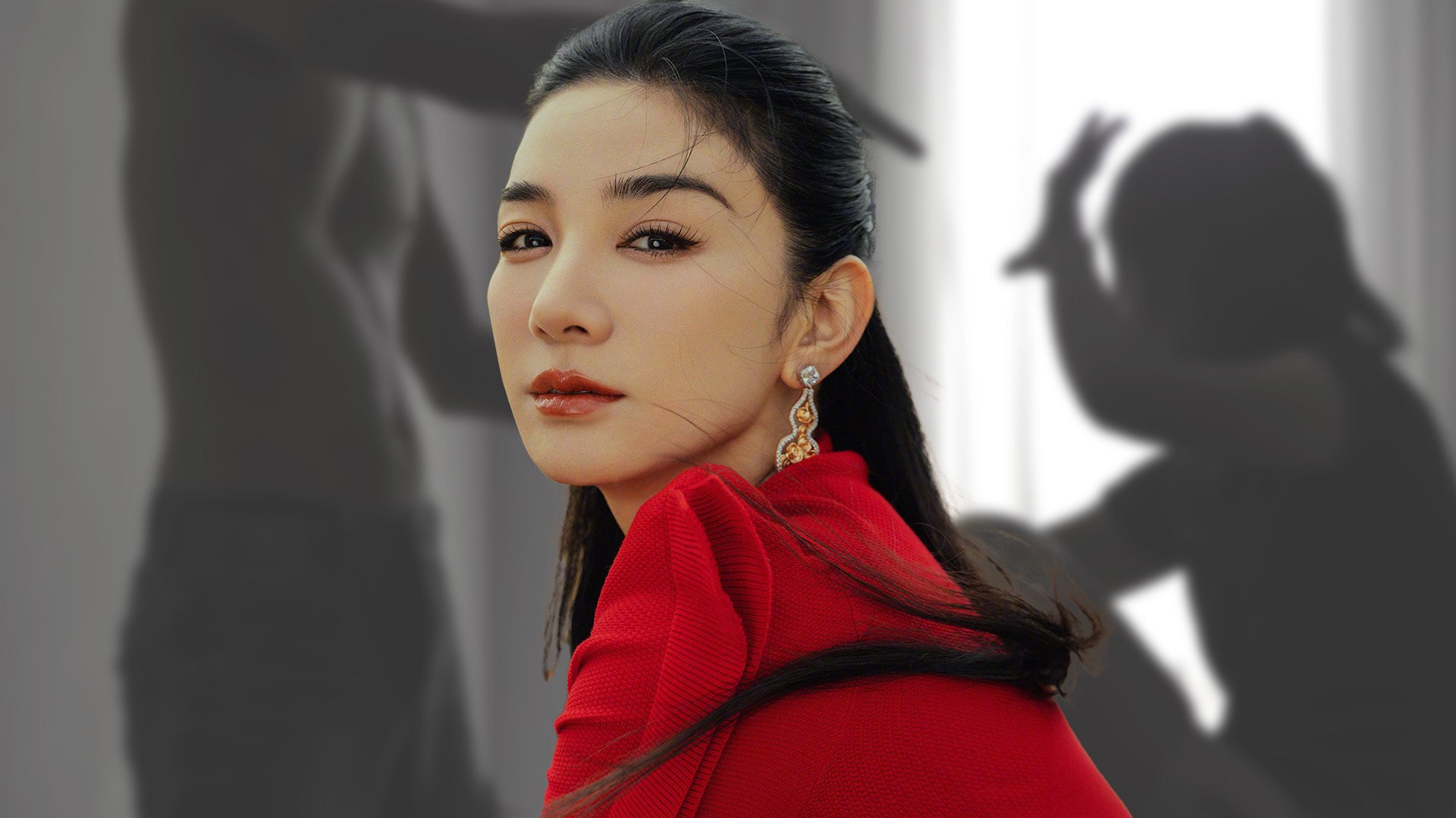 Chinese actress Huang Yi says she has put a past of spousal abuse behind her and is facing the future with optimism. Photo: SCMP composite/Shutterstock/Weibo
