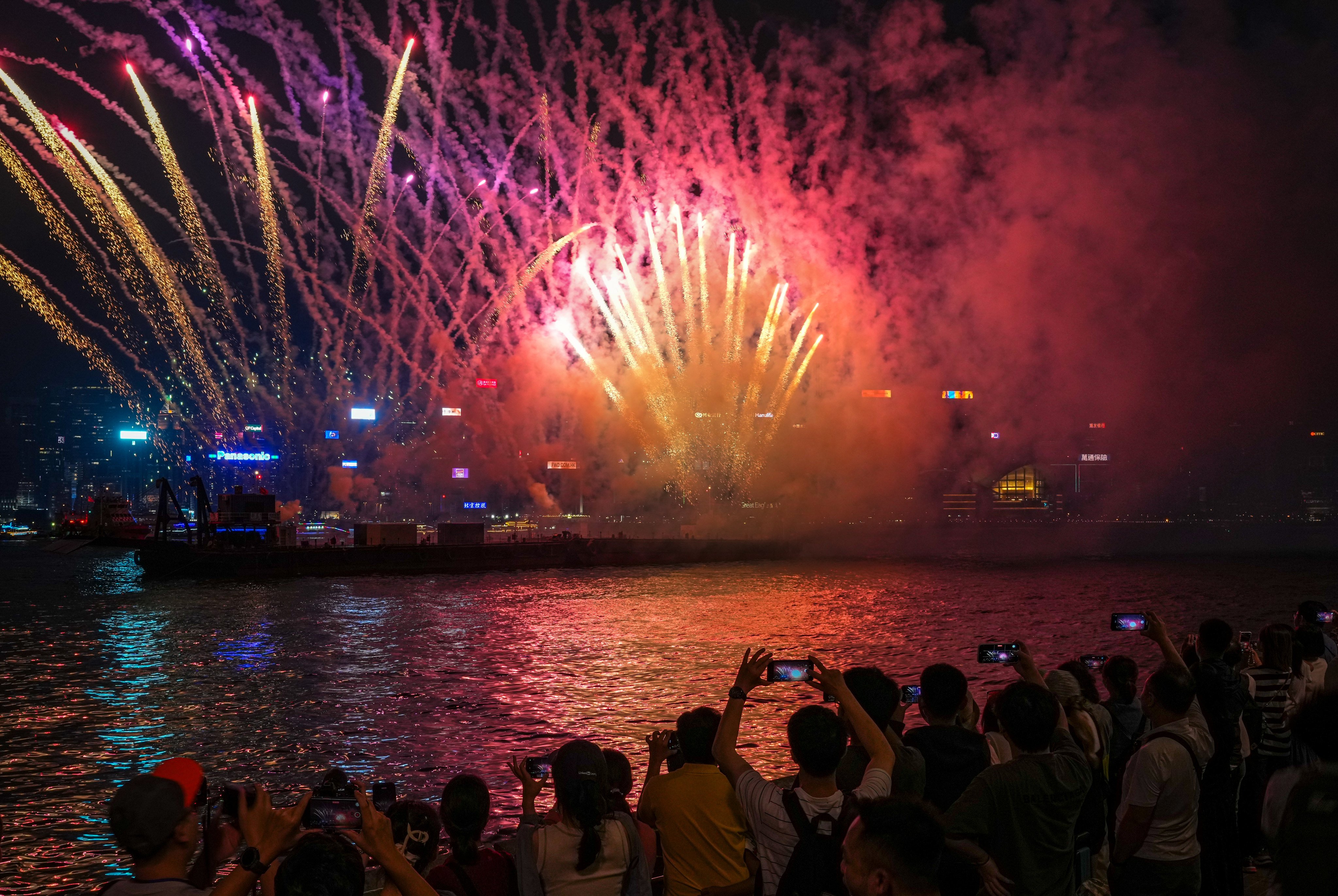 Hong Kong banks are tempting clients with a range of activities including fireworks dinners during the ongoing golden week holiday. Photo: May Tse