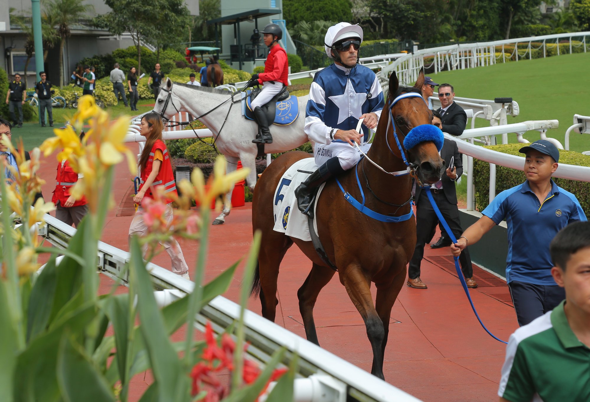 Hugh Bowman returns to the winners’ enclosure aboard The Khan.