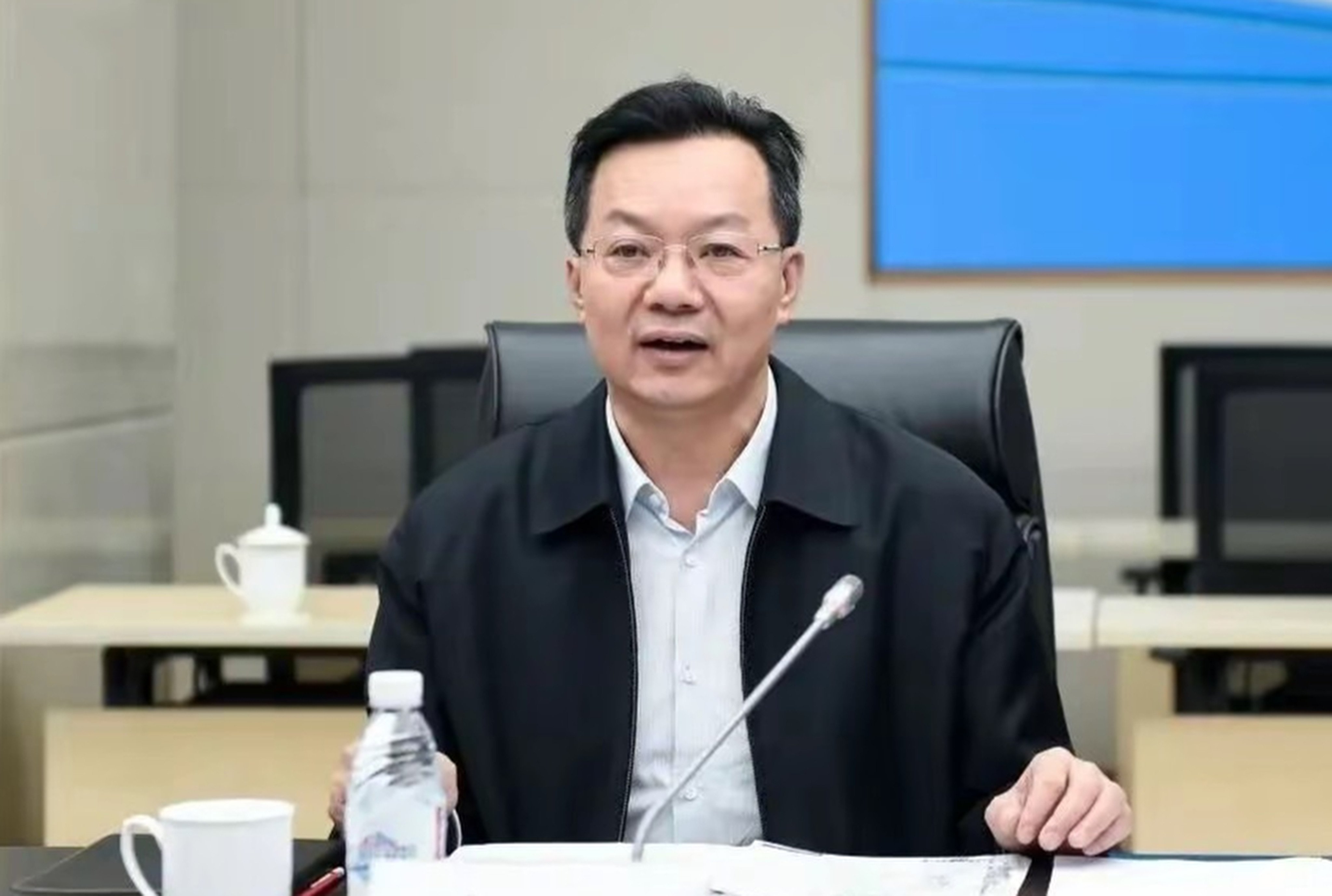 Li Gang, a CCDI disciplinary head who had been deputed to the  Communist Party’s top personnel office, is under investigation for “serious violations of discipline and law”. Photo: Weibo/ 球场见626