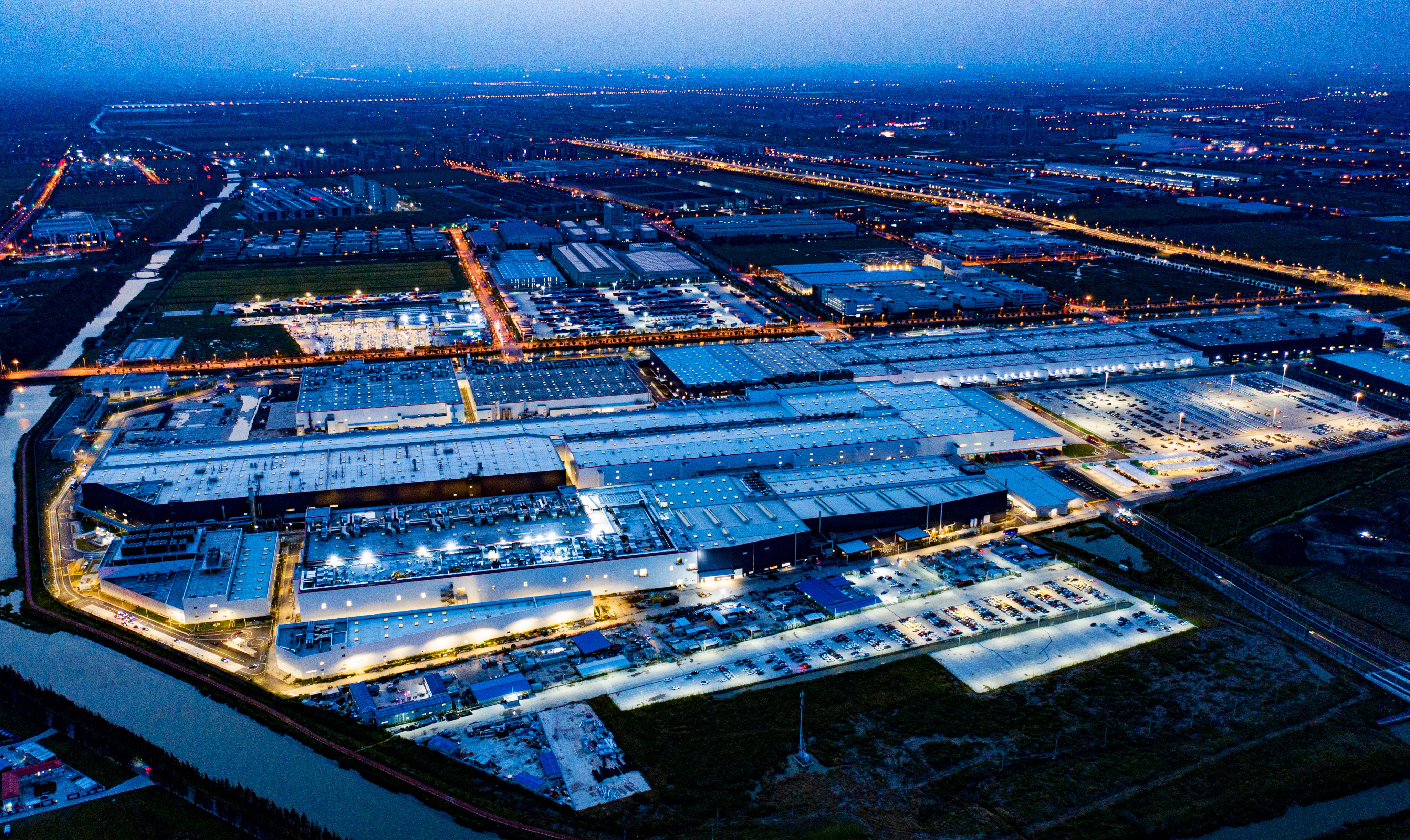 Tesla’s Shanghai Gigafactory. A new report ranks the company among the top US firms facing risk exposure in China. Photo: Getty Images