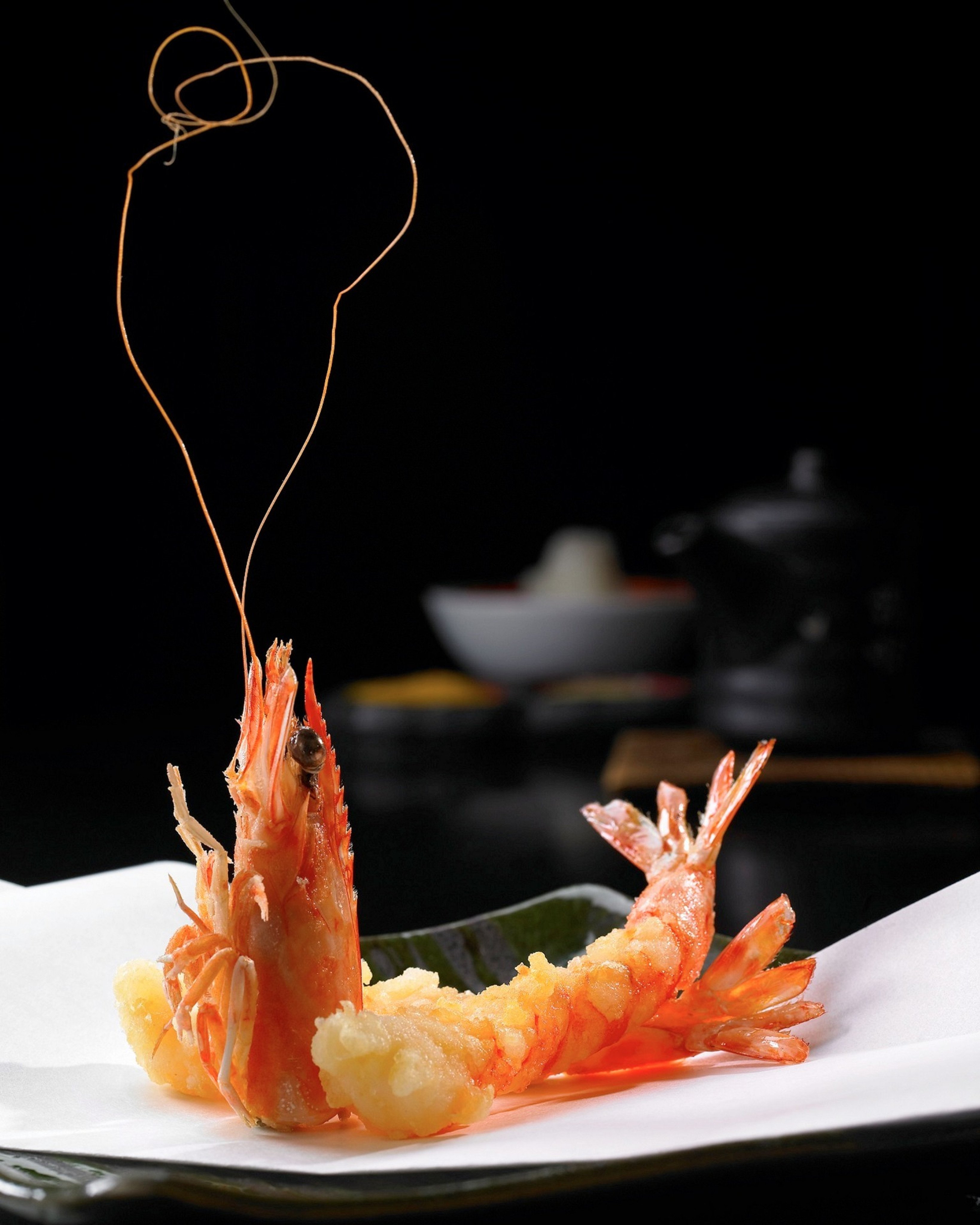 Live shrimp tempura and teppanyaki from Shikigiku Japanese Restaurant, in Tsim Sha Tsui East. Photo: Facebook/Royal Garden