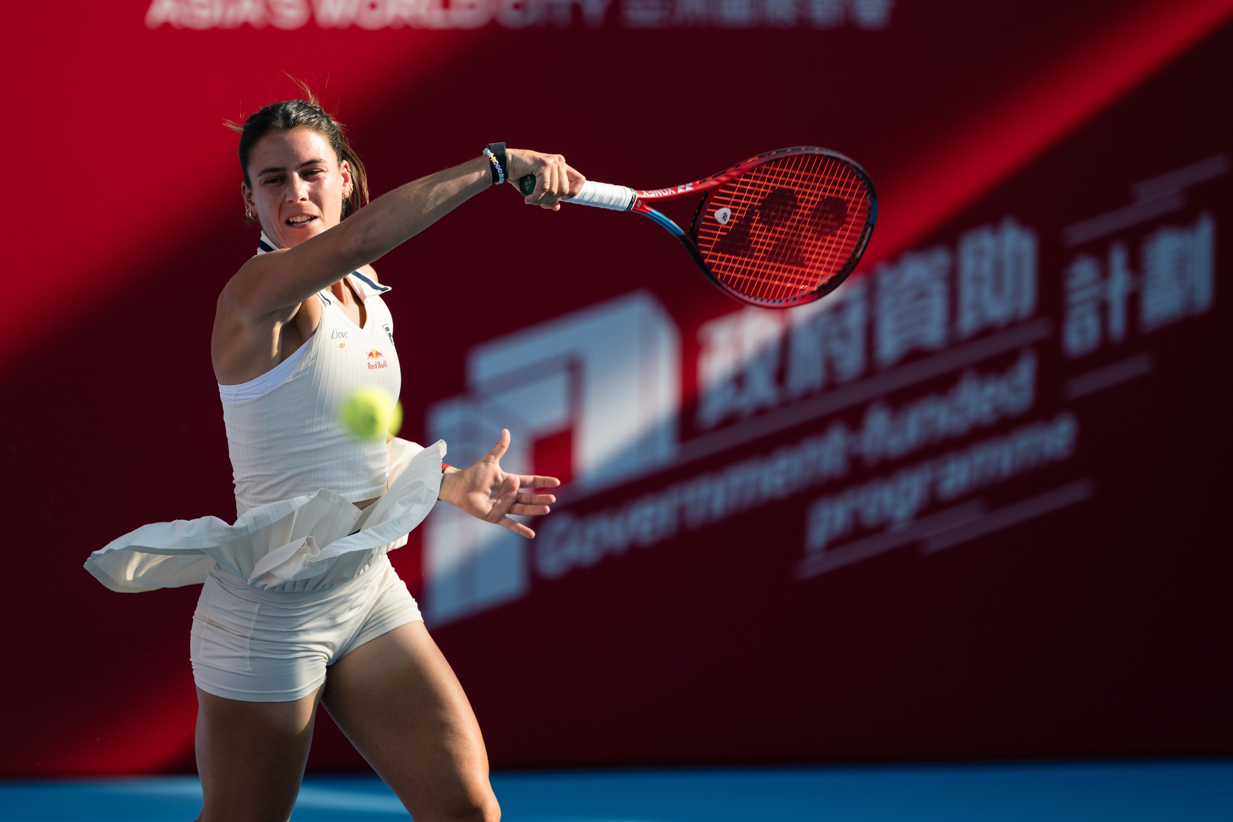 Emma Navarro on her way to victory over Viktorija Golubic in Hong Kong on Wednesday. Photo: Clicks Images