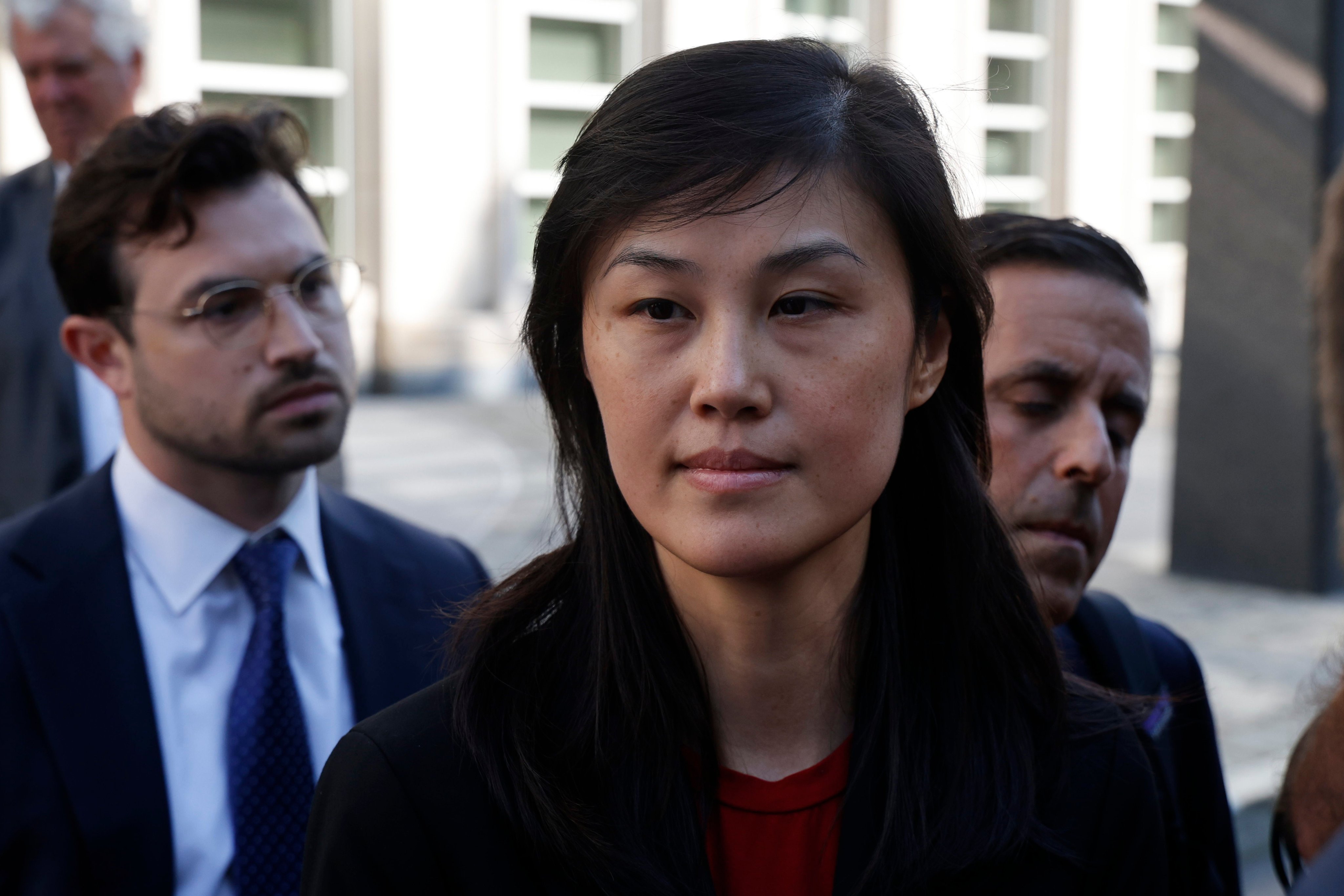 Linda Sun, former aide to New York Governor Kathy Hochul, leaves Brooklyn Federal Court in New York on September 3. Sun has been accused of acting as a Chinese agent. Photo: AP