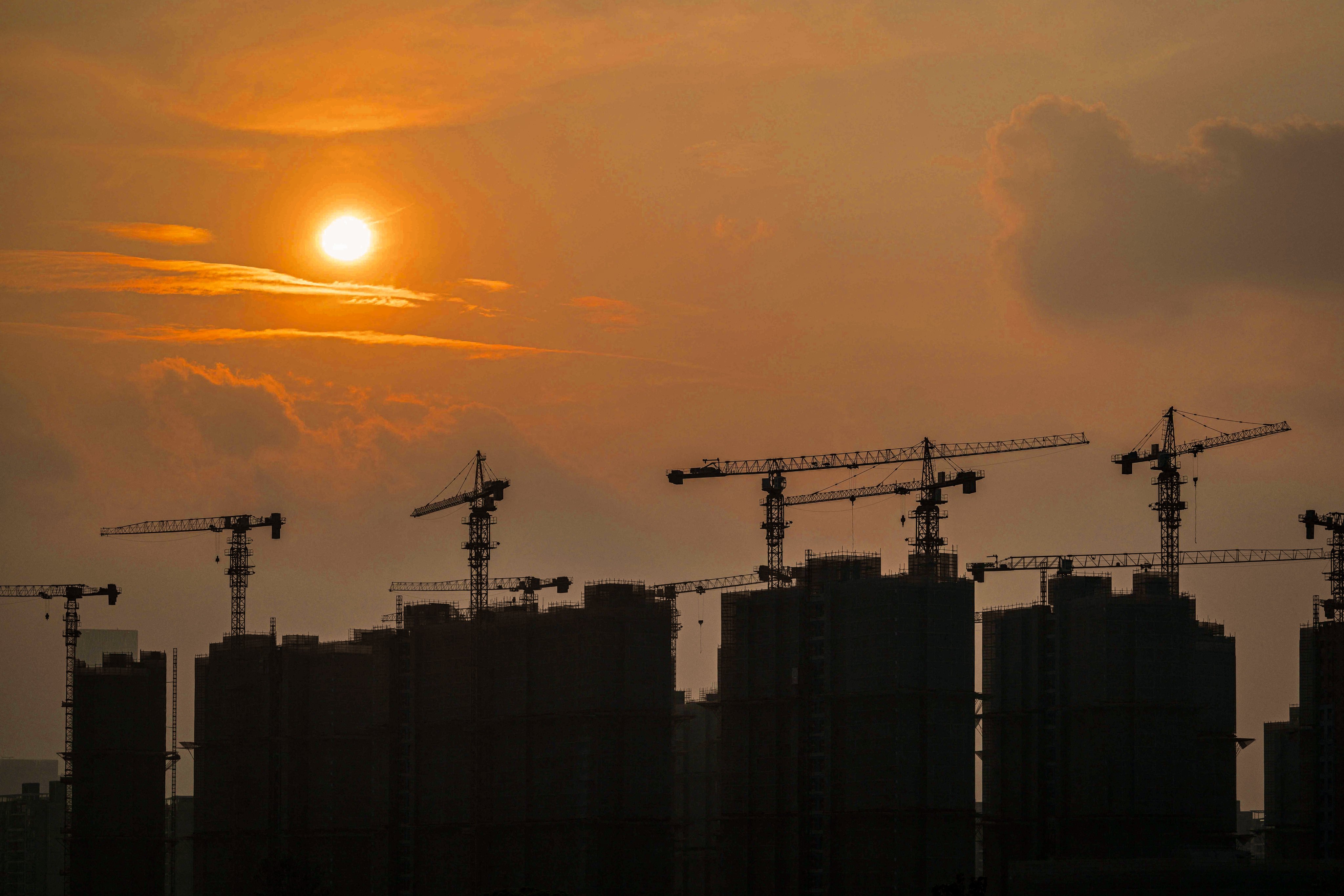 As China’s decades-long property boom wanes, university students are abandoning civil engineering disciplines. Photo: AFP