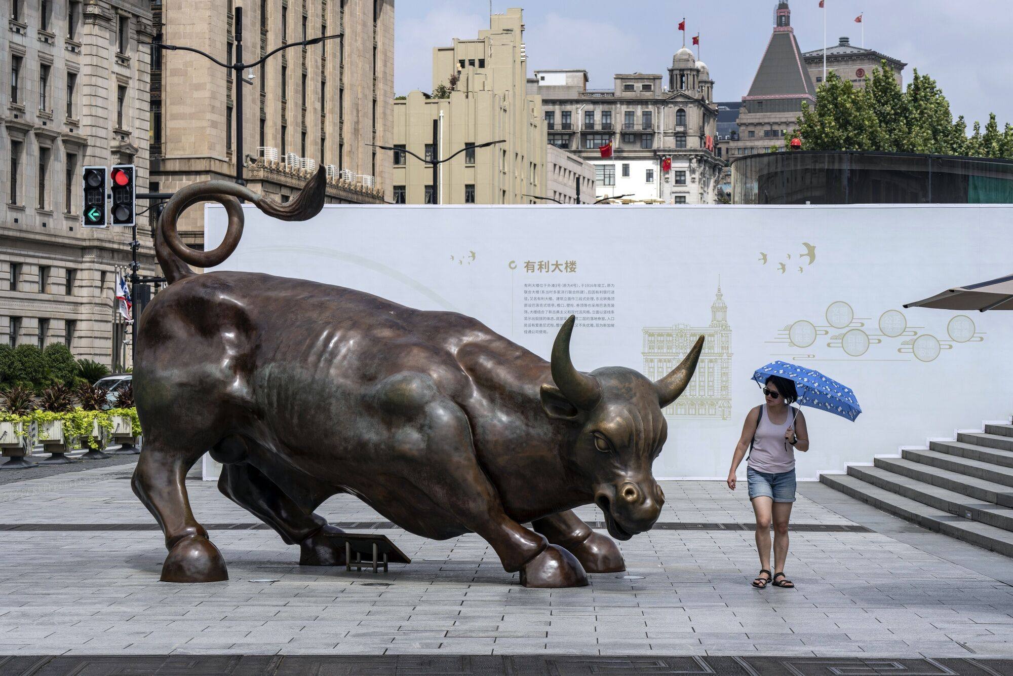 A bull statue along the Bund in Shanghai last month. Photo: Bloomberg