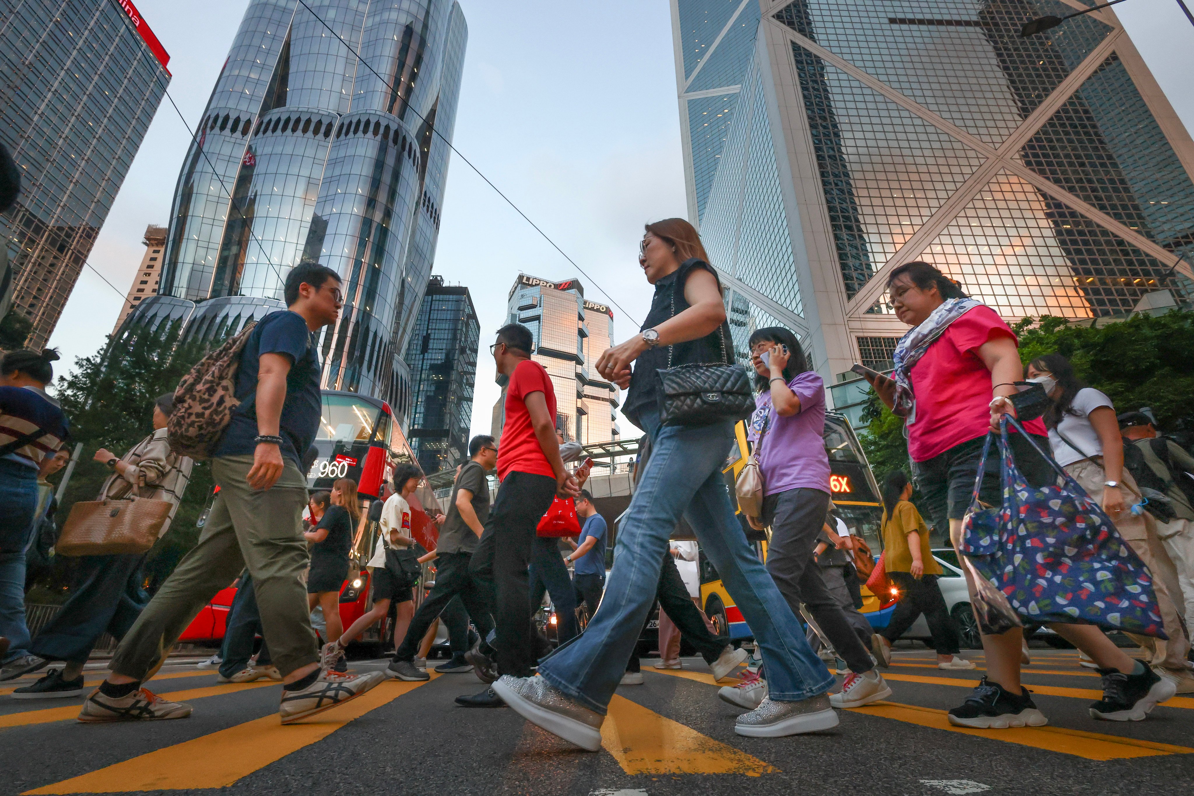 A veteran teacher says the results simply reflect the difference in testing between the city’s DSE and the IELTS. Photo: Dickson Lee