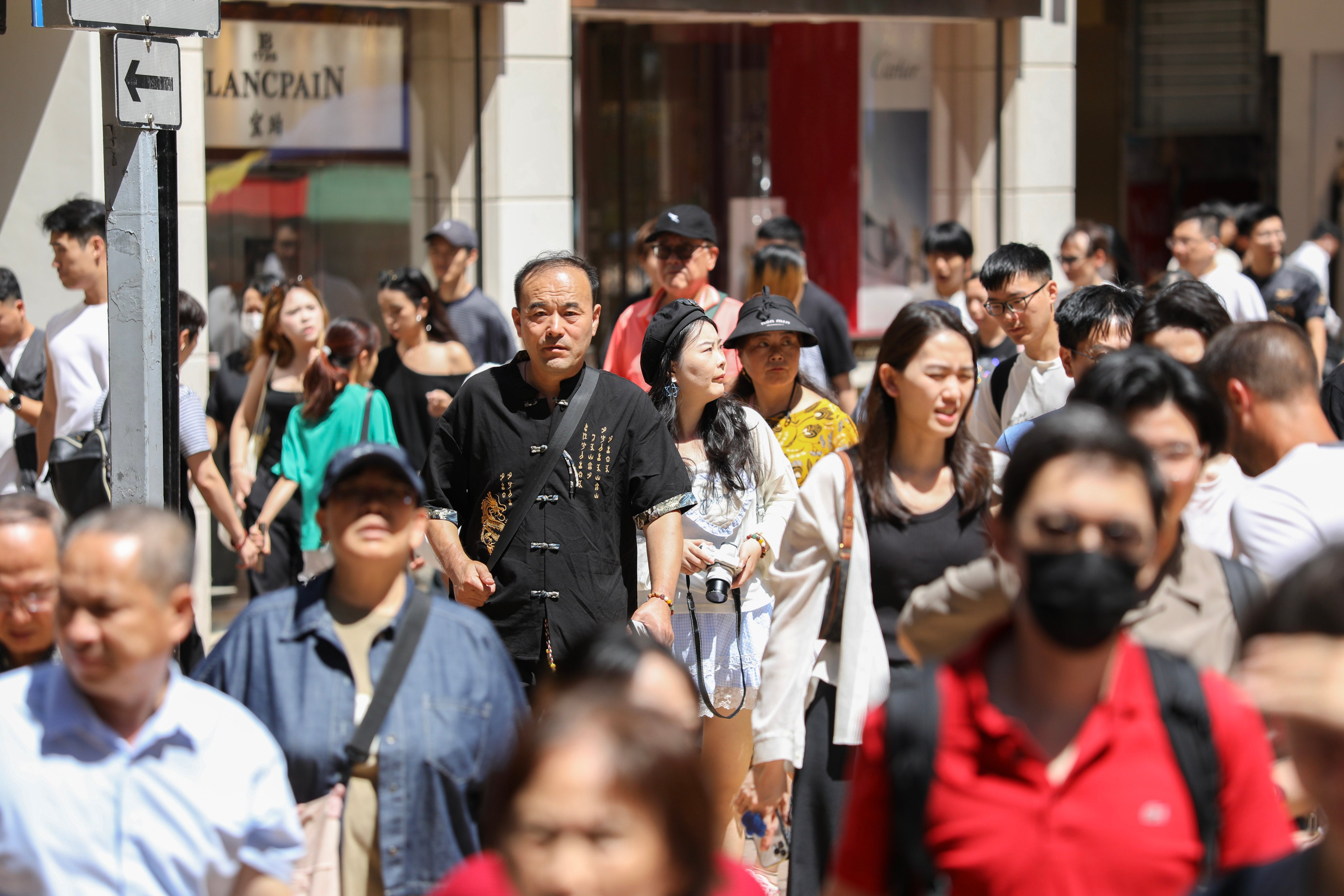 Mainland China’s annual “golden week” break runs from October 1 to 7. Photo: Antony Dickson