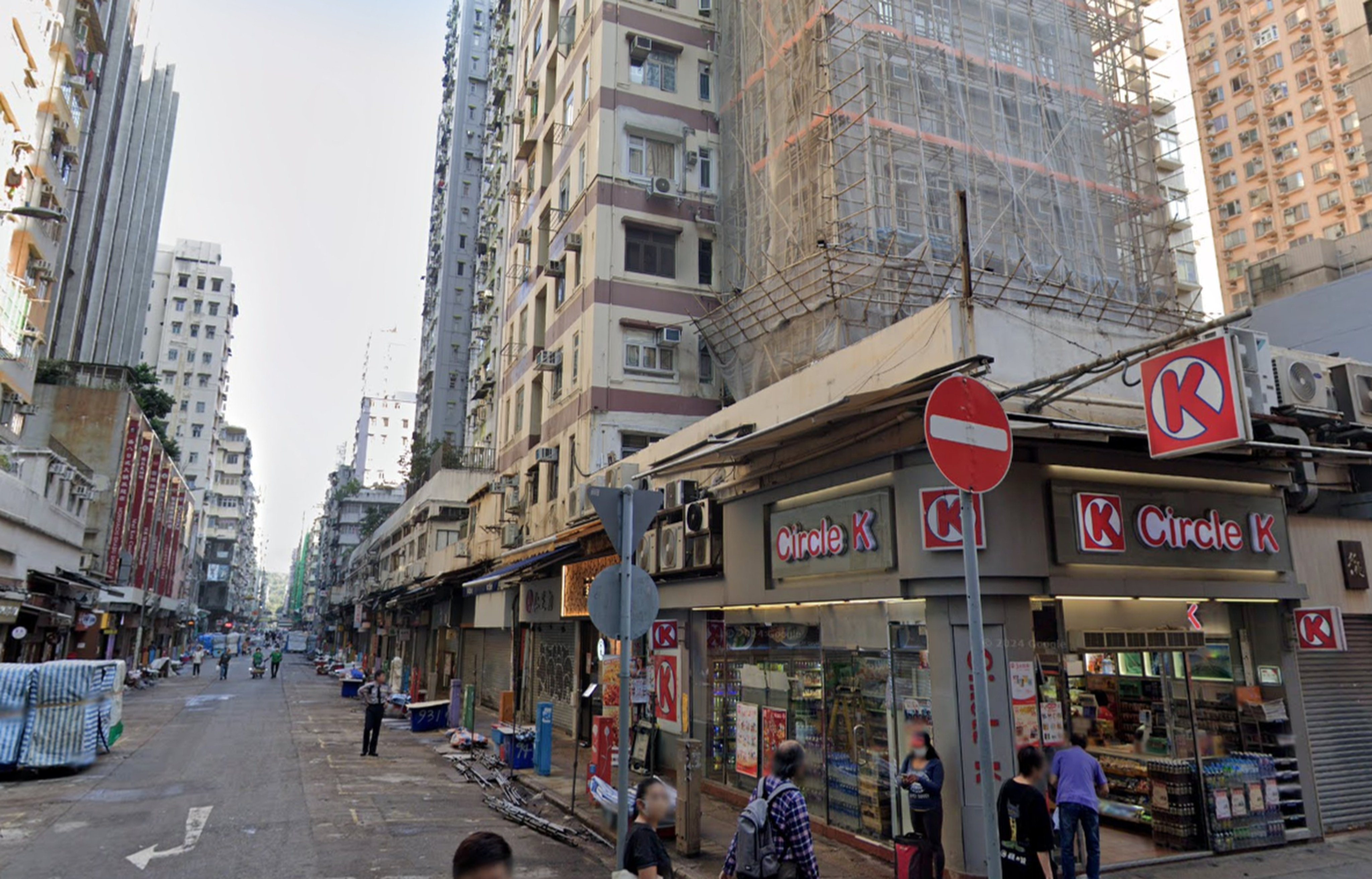 The child was allegedly left alone at a flat on Tung Choi Street in Mong Kok. Photo: SCMP