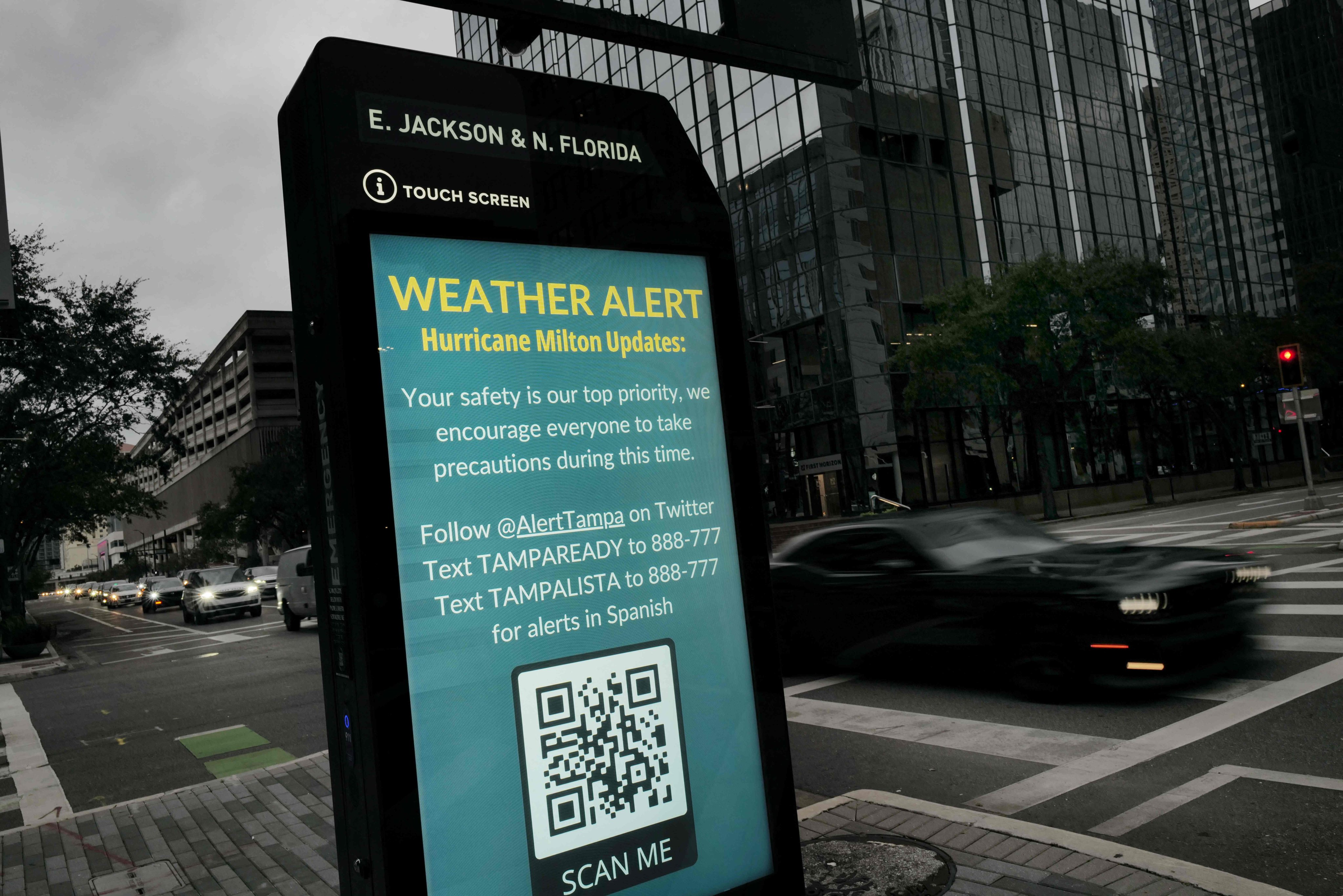 A weather alert in Tampa, Florida. Photo: AFP