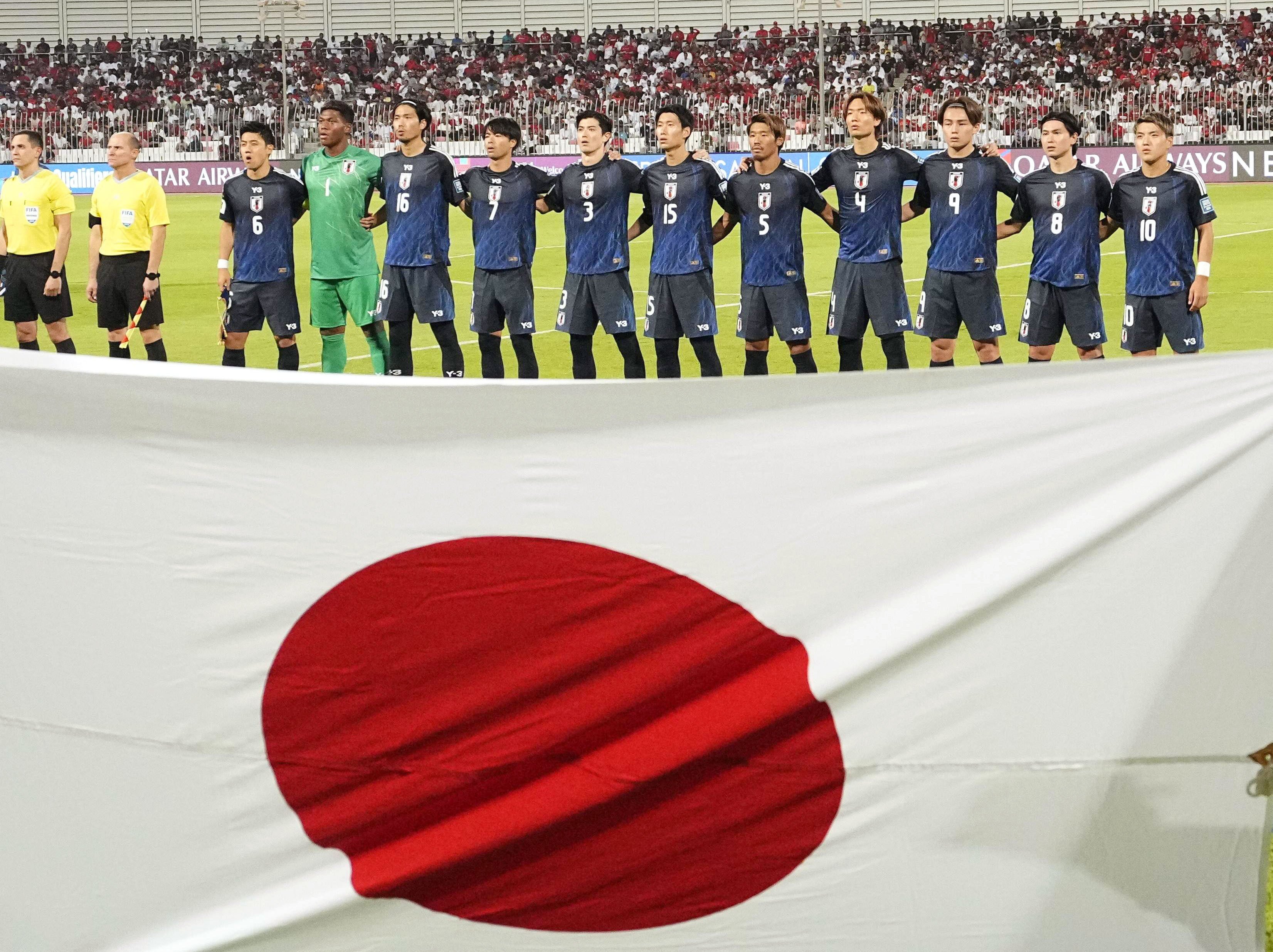 Japan will be largely unchanged for the meeting with Saudi Arabia, who are two points adrift, and say their main problem will be dealing with the heat. Photo: Kyodo