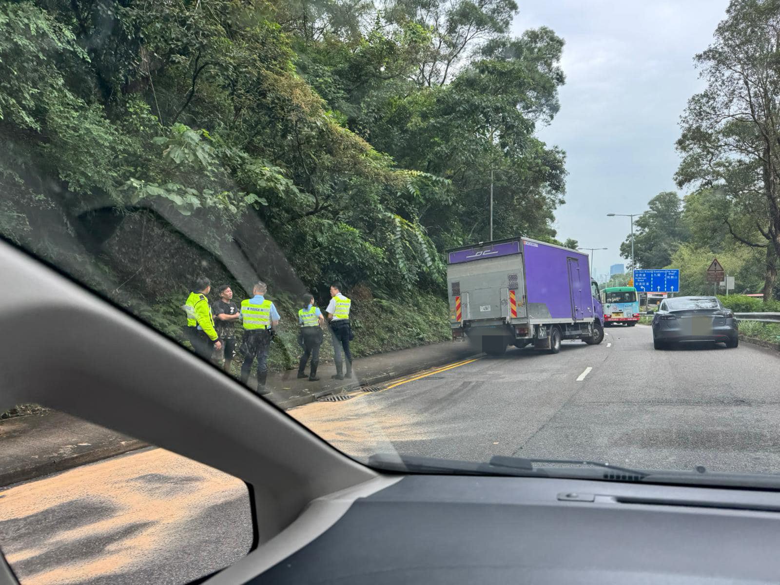 The crash on Friday morning occurred on Clear Water Bay Road. Photo: Facebook /Bosco Chu