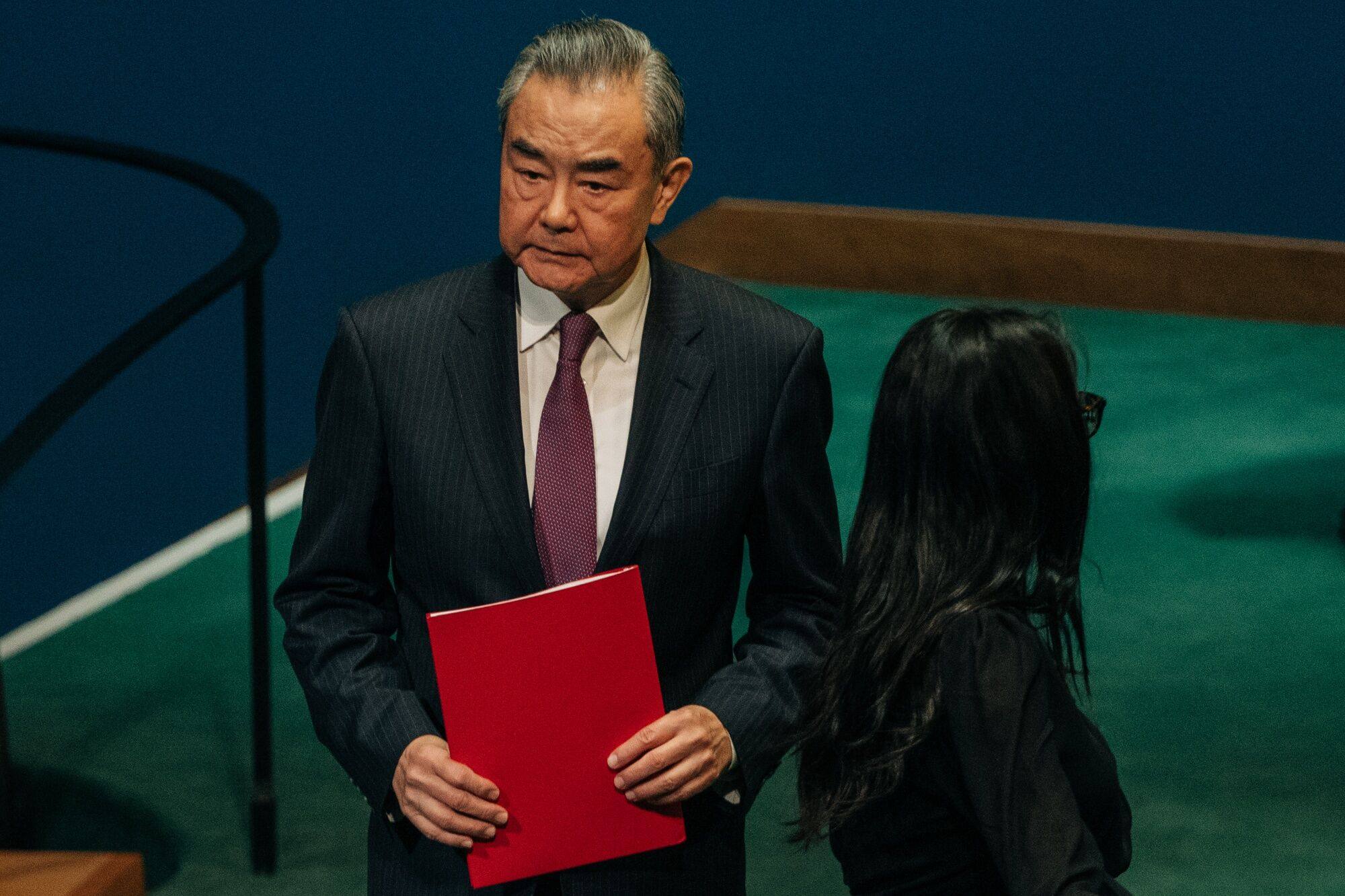 Chinese Foreign Minister Wang Yi has urged Israel and Iran to de-escalate tensions. Photo: Bloomberg