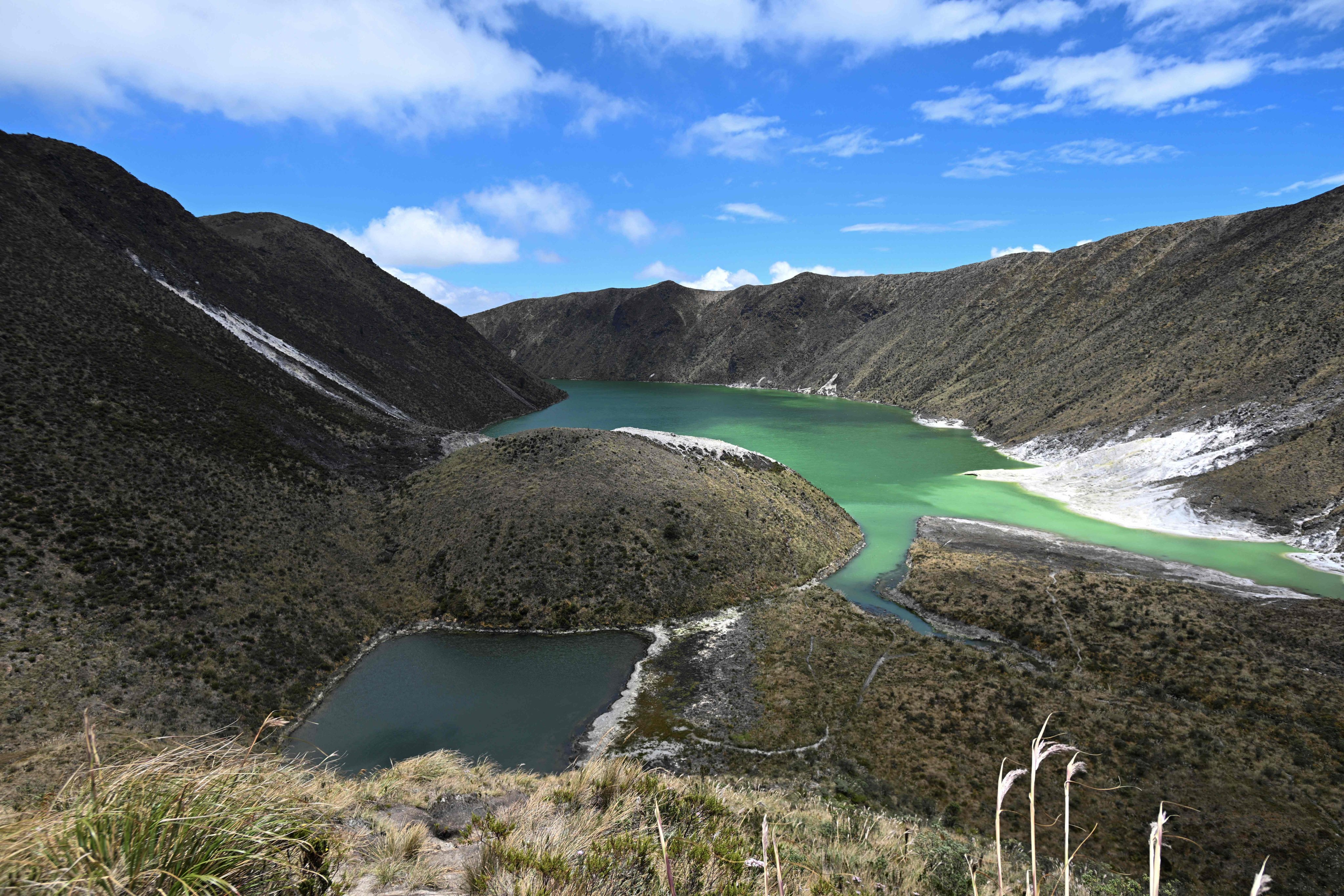 The Green Lake (Laguna Verde in Spanish), in Tuquerres, department of Narino, Colombia on August 29, 2024. Photo: AFP