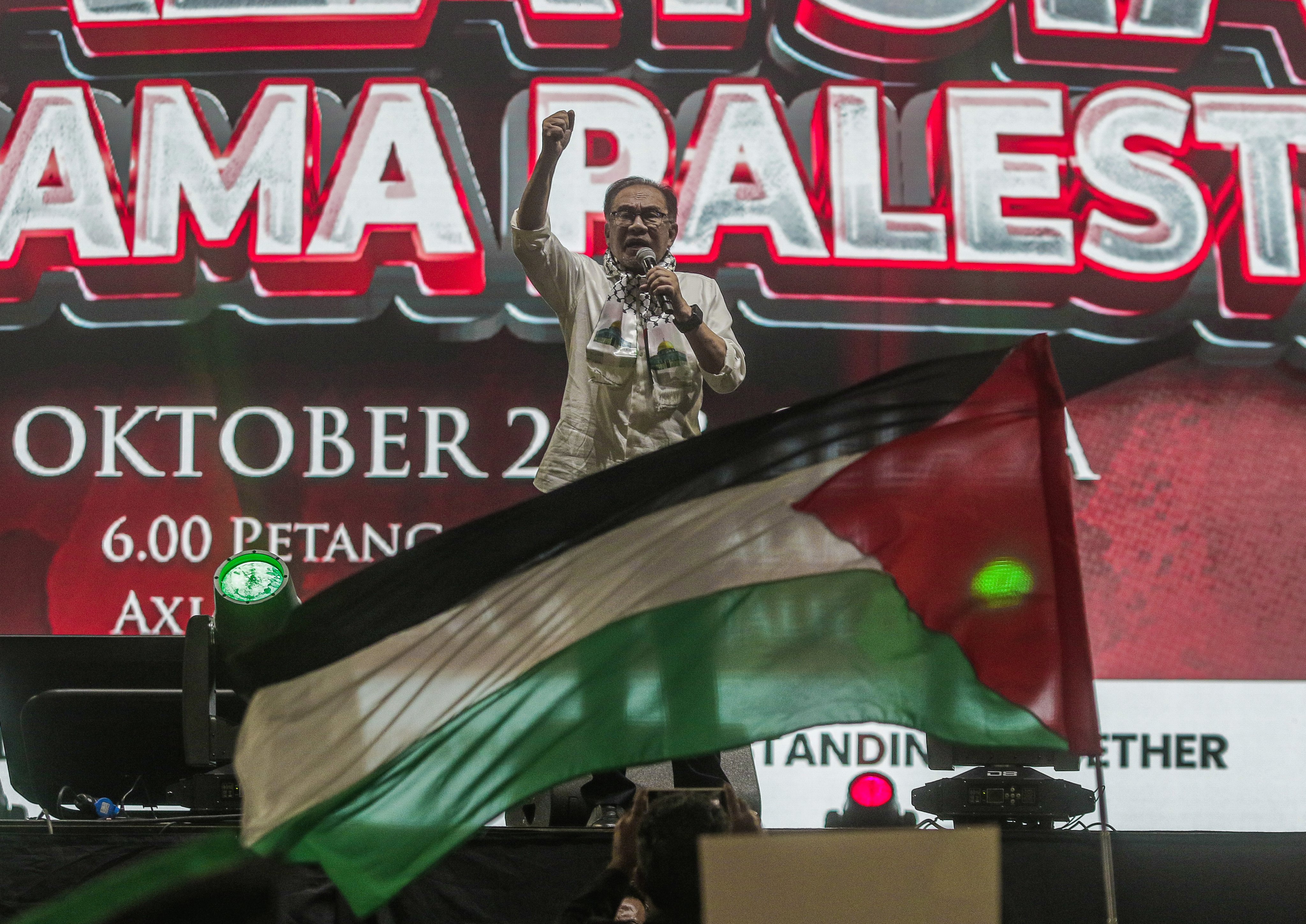 Malaysia’s Prime Minister Anwar Ibrahim delivers a speech at a ‘Malaysia Stands with Palestine’ solidarity rally in Kuala Lumpur last year. Photo: EPA-EFE