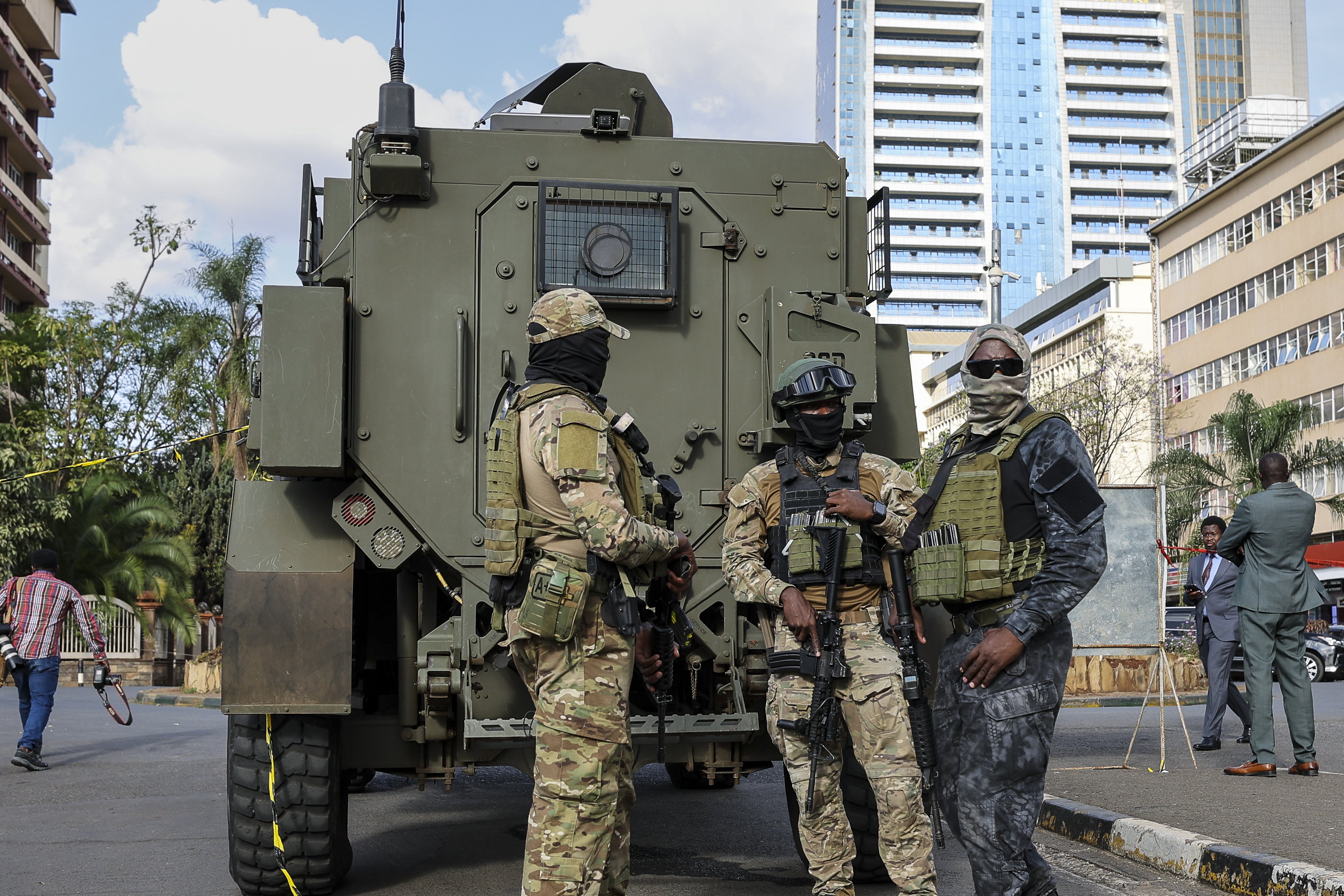 Kenyan security officers stand guard at the parliament building during an impeachment motion against Deputy President Rigathi Gachagua on October 8. Photo: EPA-EFE