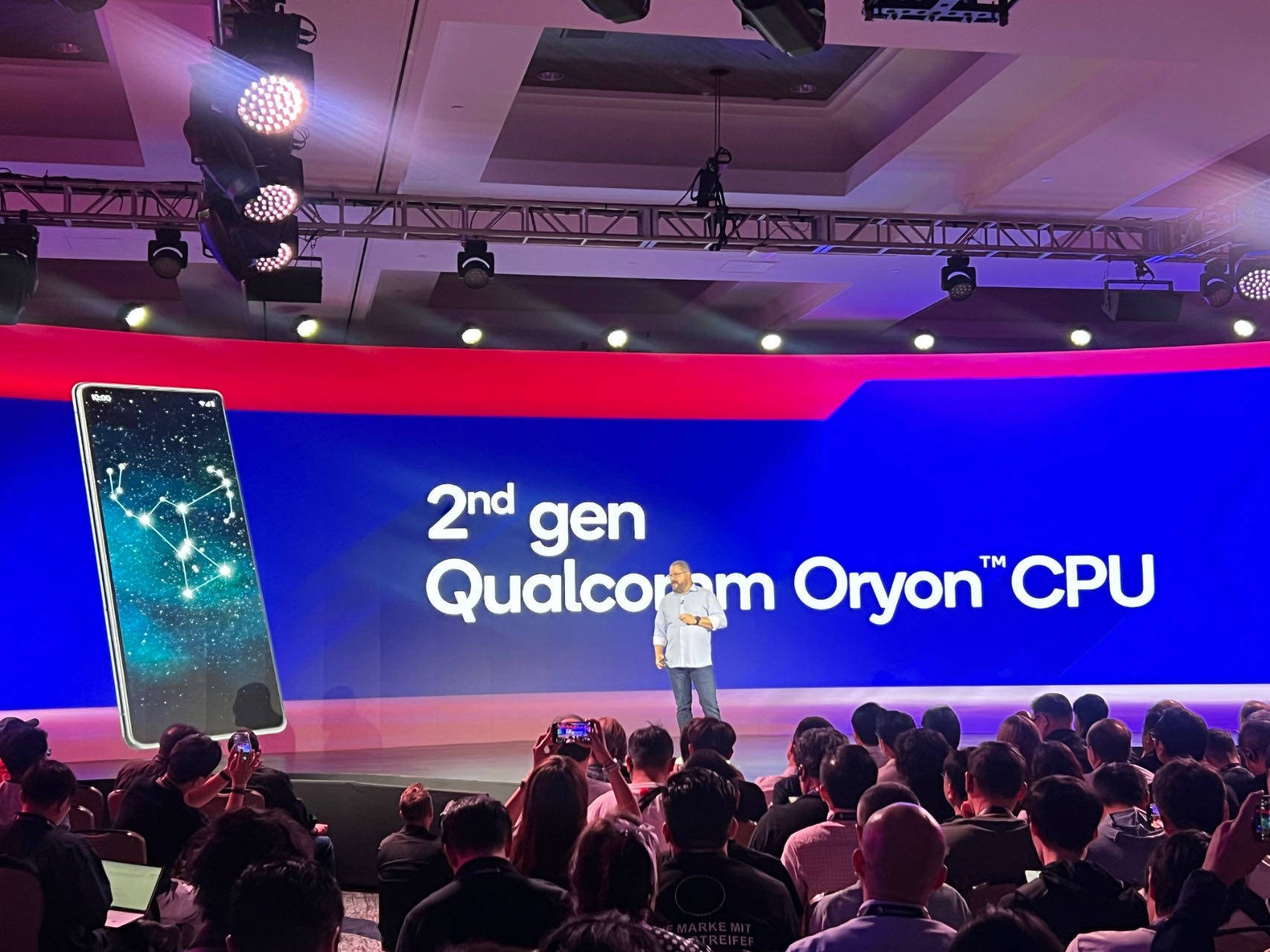 Qualcomm CEO Cristiano Amon introduces its new smartphone chip at the company’s annual tech summit in Maui, Hawaii. Photo: Xinhua