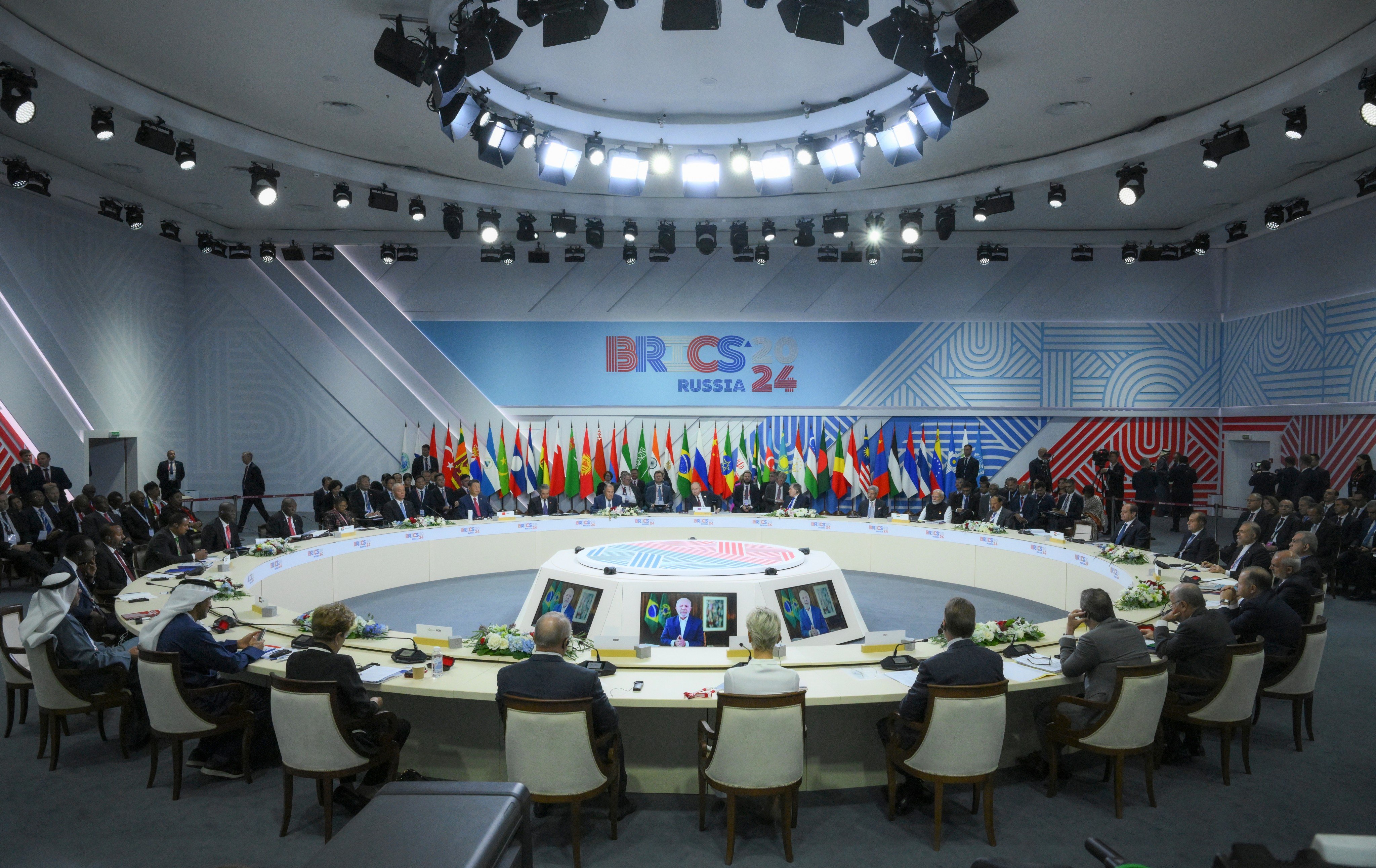 Russian President Vladimir Putin (top, centre) chairs a meeting of Brics leaders on Wednesday. Photo: Brics/dpa