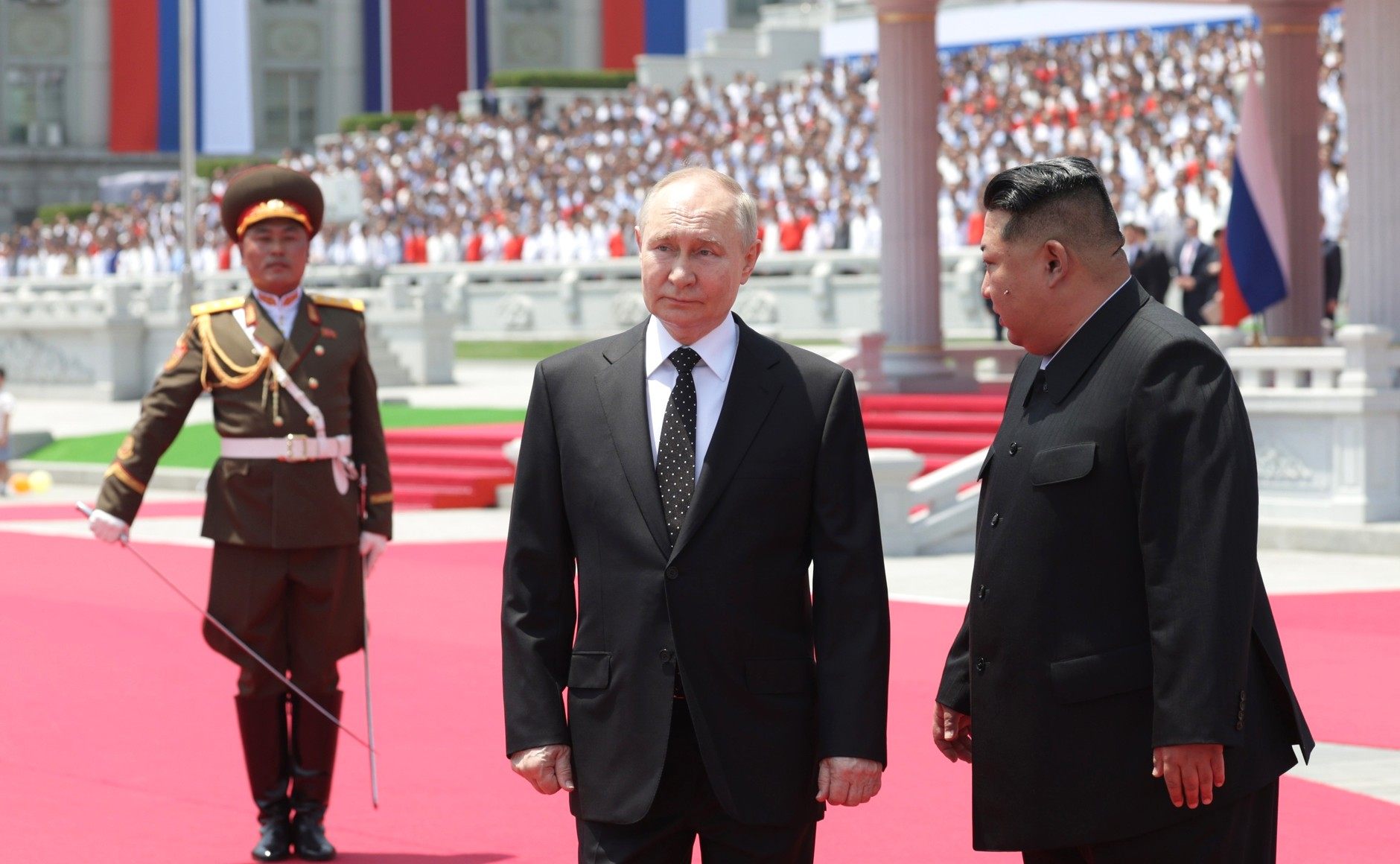 North Korean leader Kim Jong-un and Russian President Vladimir Putin attend a welcoming ceremony in Pyongyang. Photo: dpa