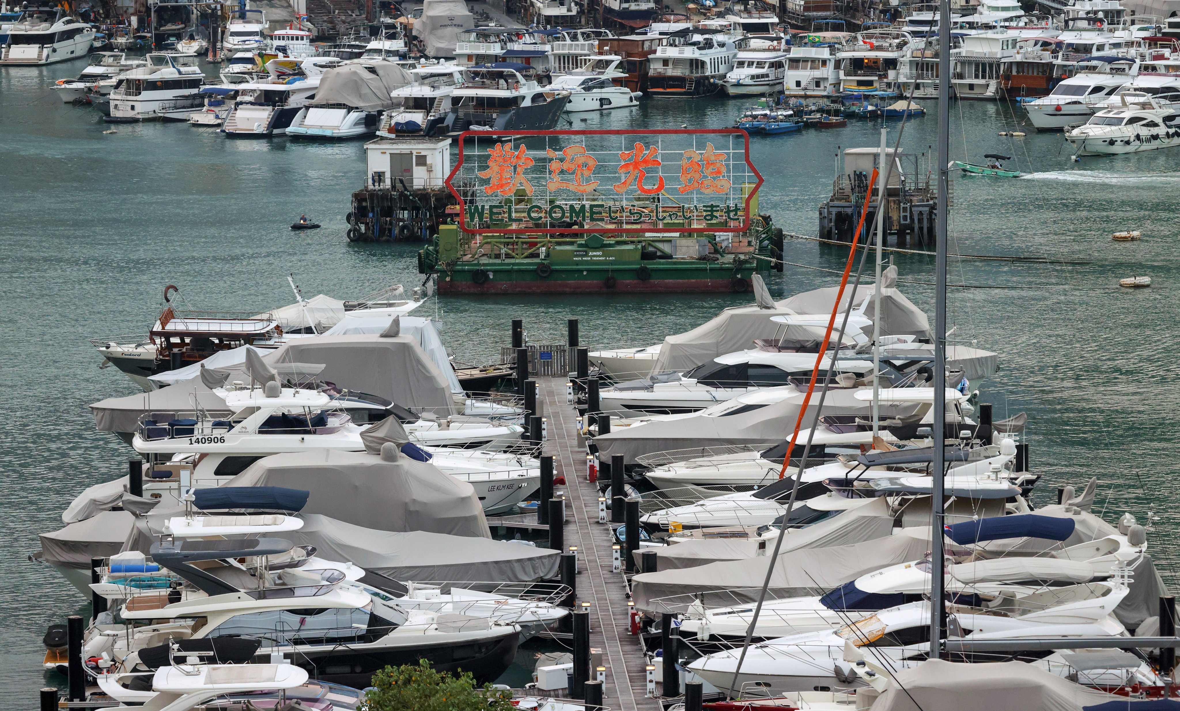 The chief executive has announce plans to promote yacht tourism in Hong Kong. Photo: Nora Tam