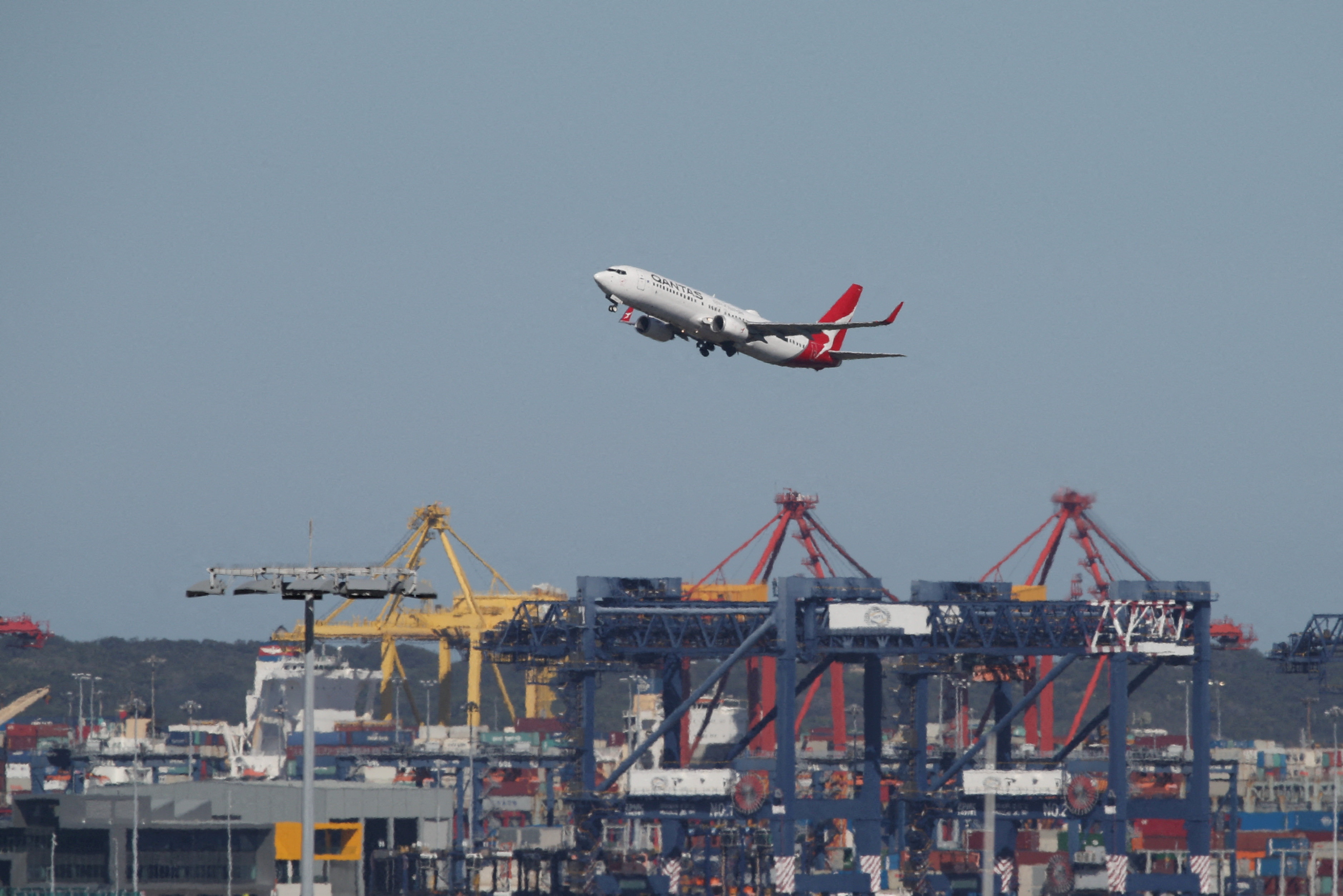 A Qantas plane takes off from Kingsford Smith International Airport in Sydney. Photo: Reuters