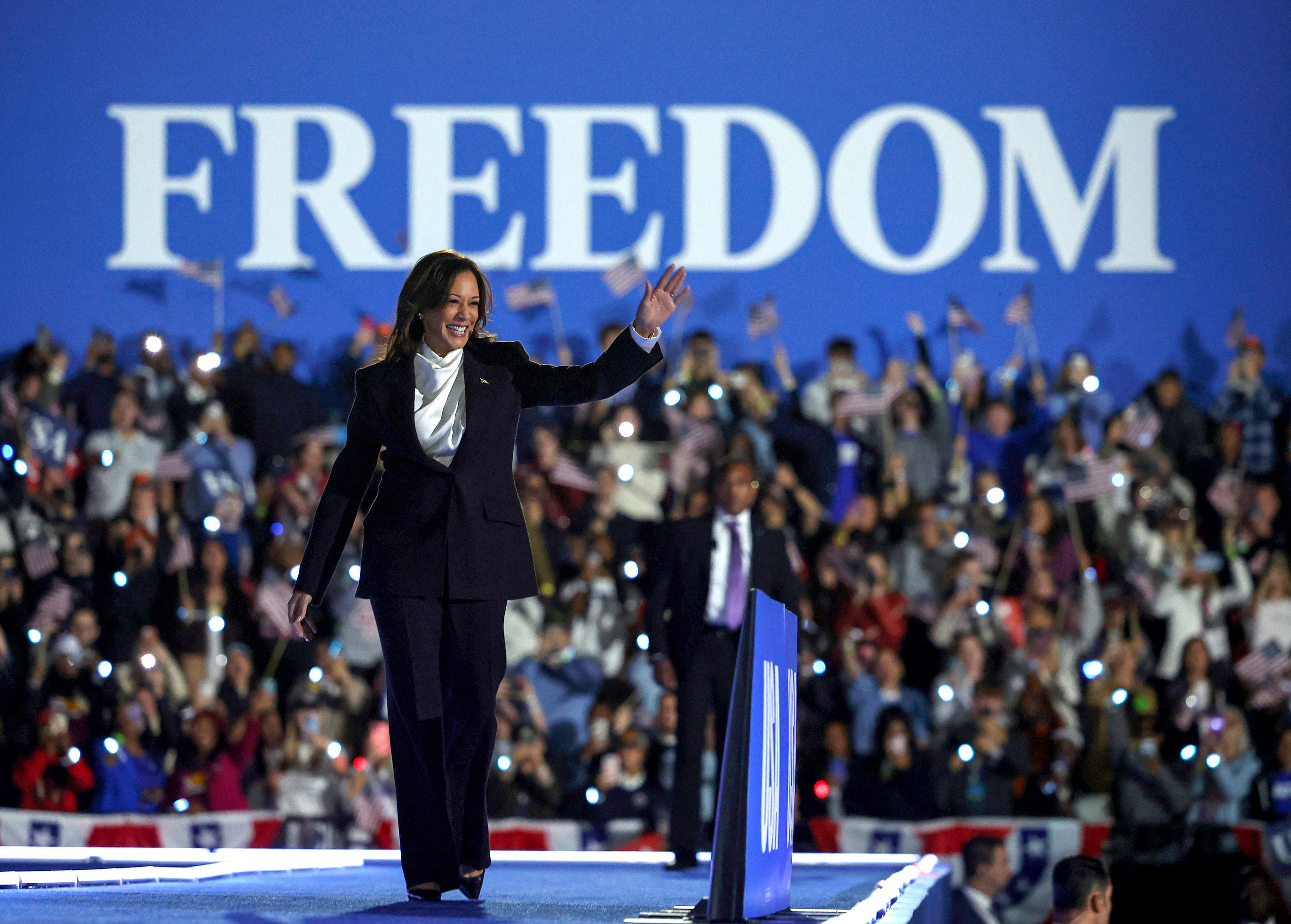 US Vice-President Kamala Harris arrives on stage for a campaign rally at the Ellipse on October 29 in Washington, DC where she delivered her “closing argument” speech to voters. Photo: Getty Images/AFP