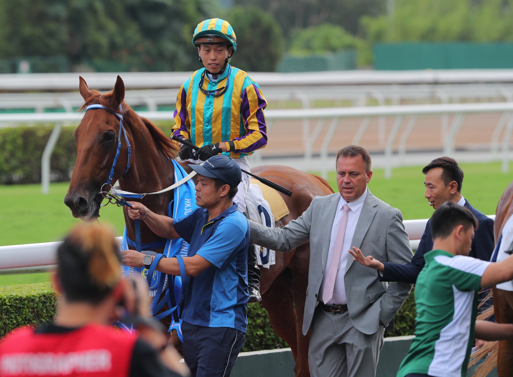 Karma returns to the winners’ enclosure after saluting at Sha Tin.