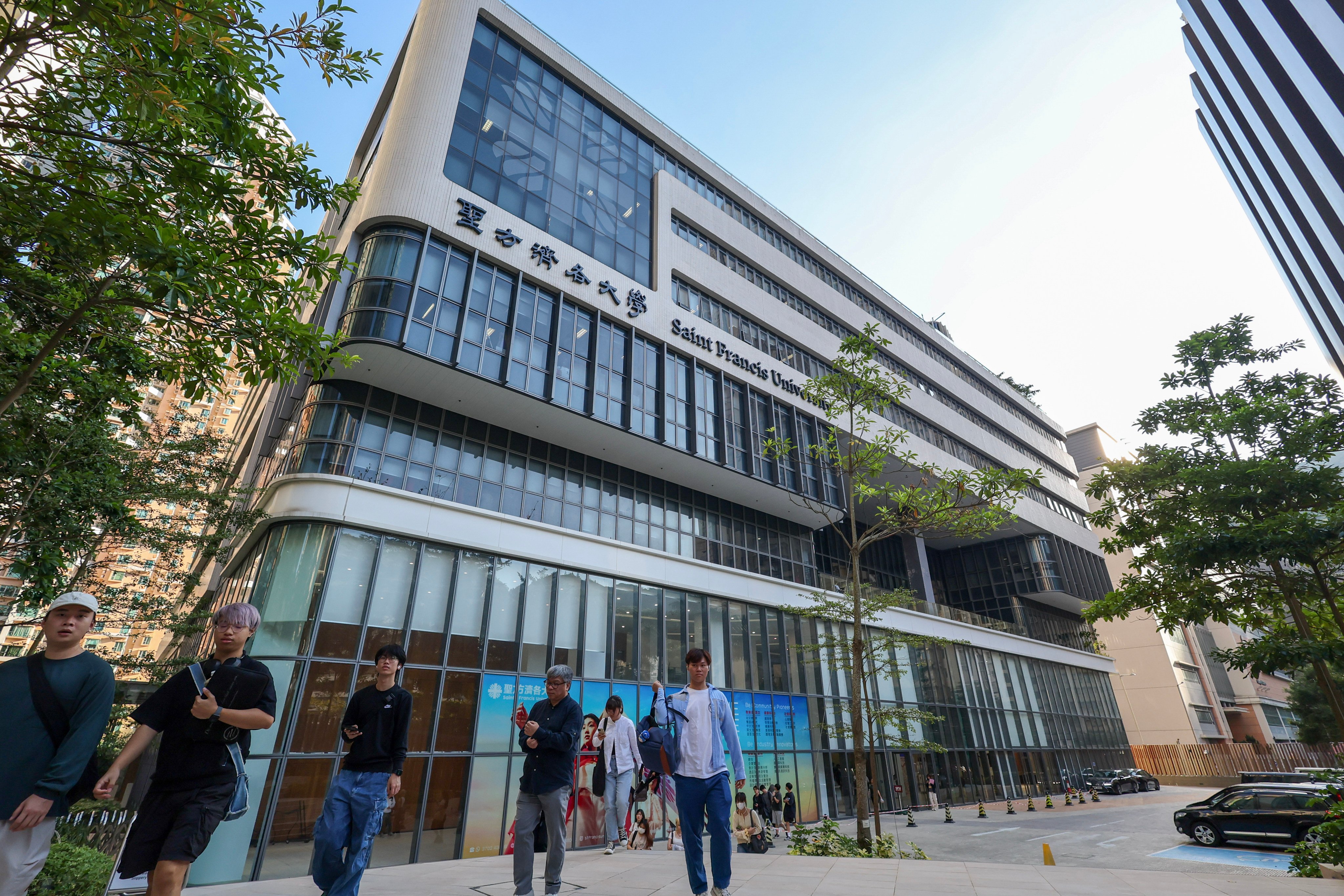 Institutions hoping to qualify for UAS status must undergo a review by the Hong Kong Council for Accreditation of Academic and Vocational Qualifications. Photo: Dickson Lee