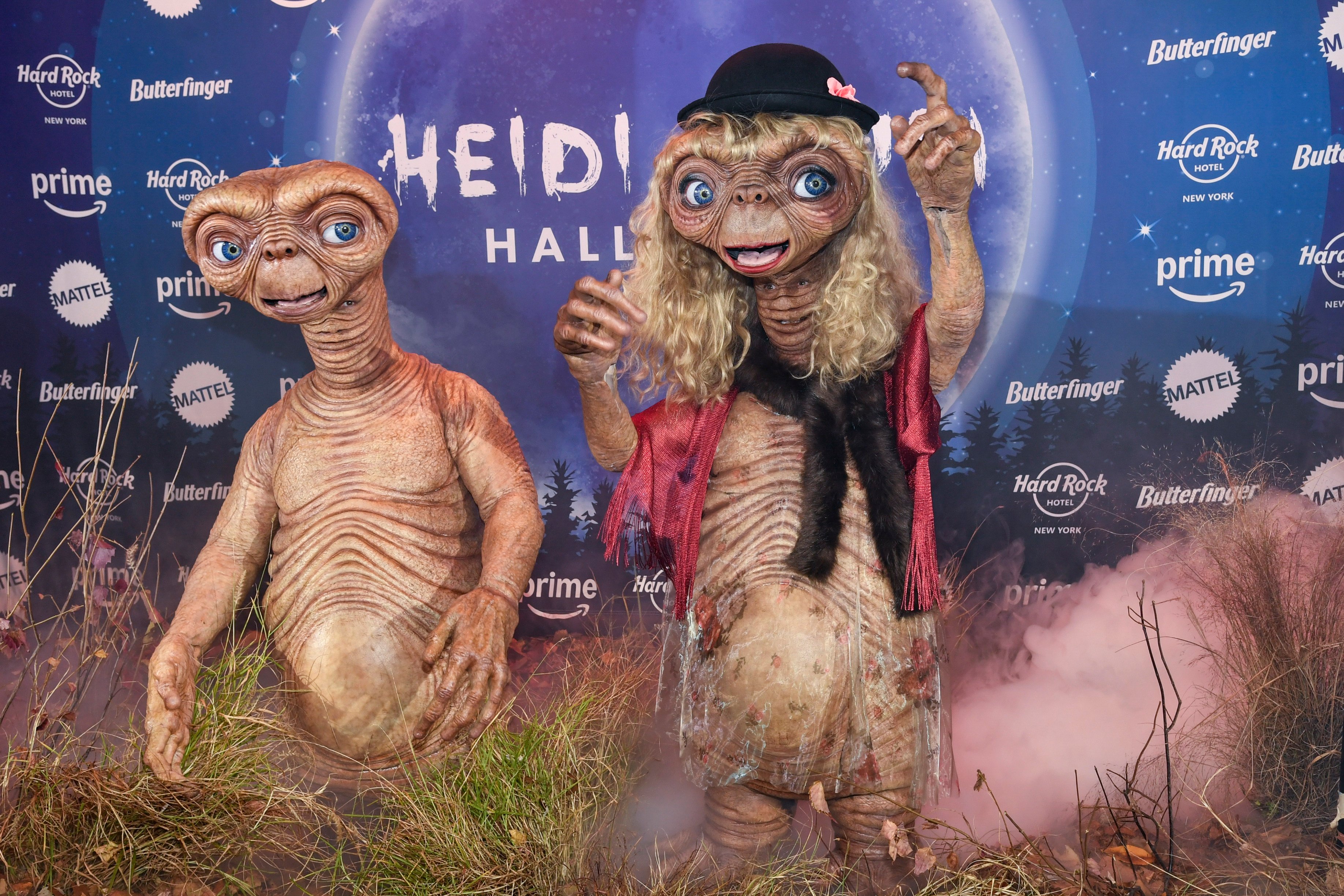 Heidi Klum, right, and Tom Kaulitz attend the supermodel’s annual Halloween party both dressed as E.T. at the Hard Rock Hotel in New York. Photo: AP