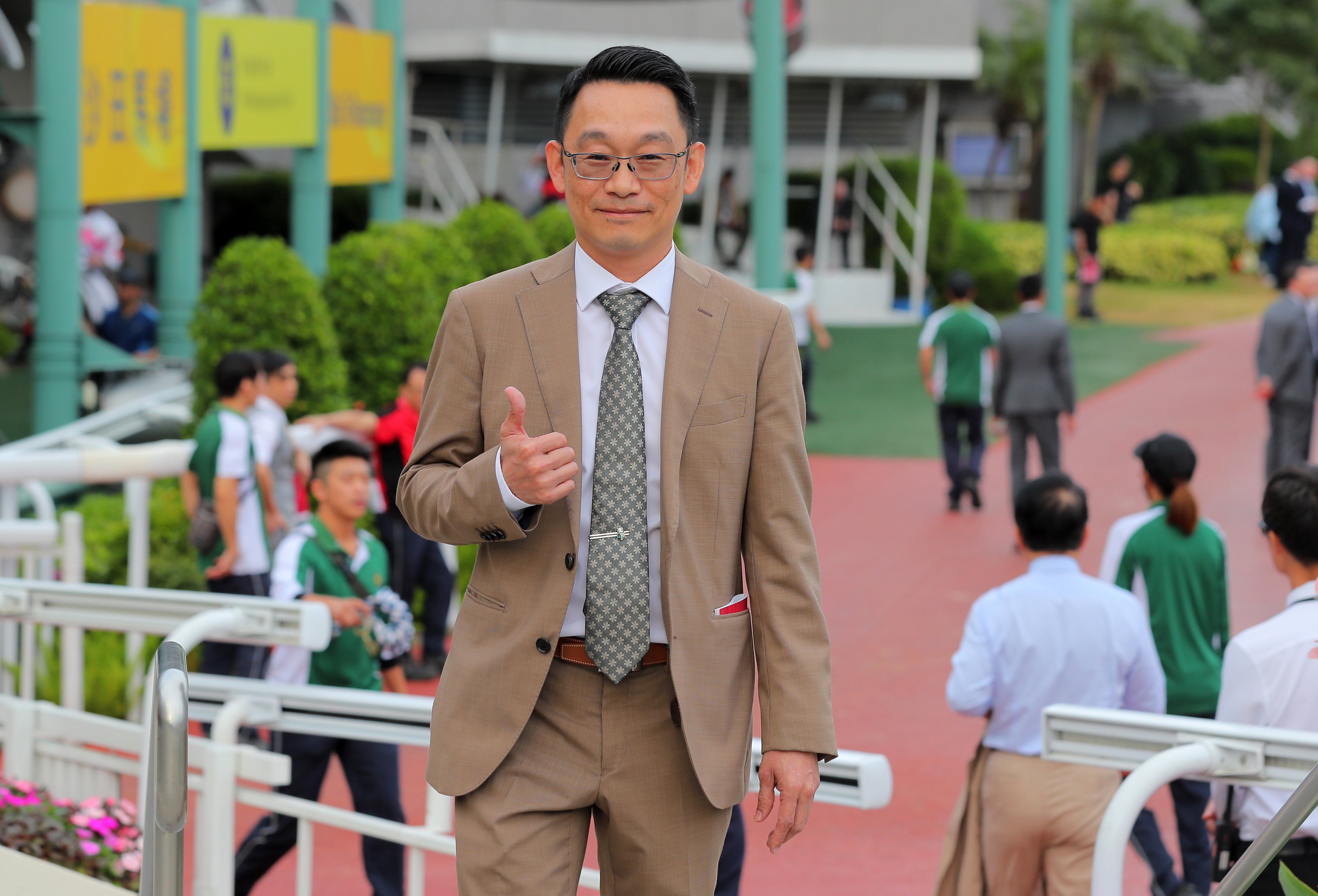 Trainer Jimmy Ting celebrates Glory Elite’s dominant win at Sha Tin. Photos: Kenneth Chan