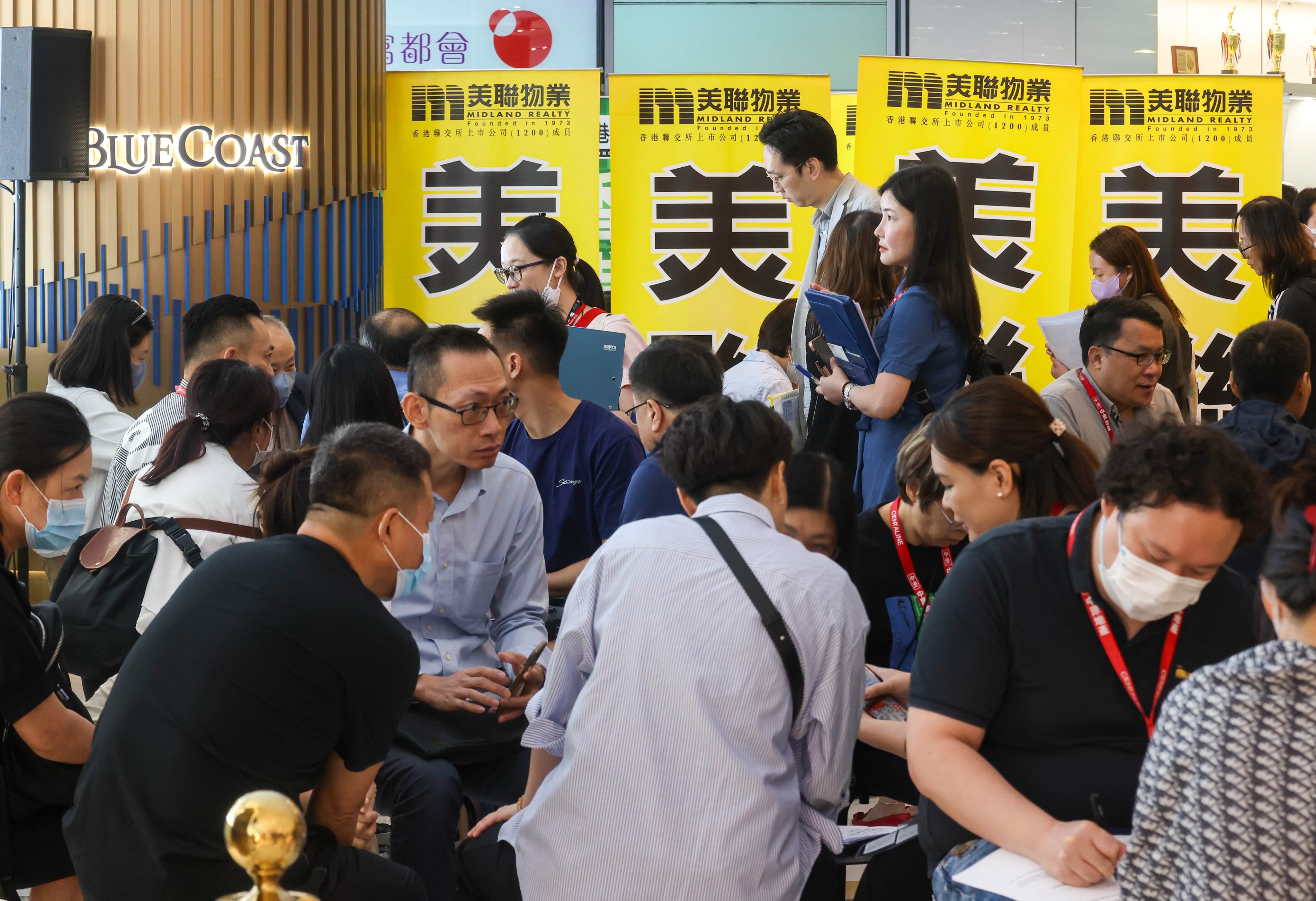 Home shoppers flock to a sales office of Blue Coast II, Phase 3C of The Southside, developed by CK Asset in Wong Chuk Hang, at Fortune Metropolis in Hung Hom on October 19, 2024. Photo: Jonathan Wong