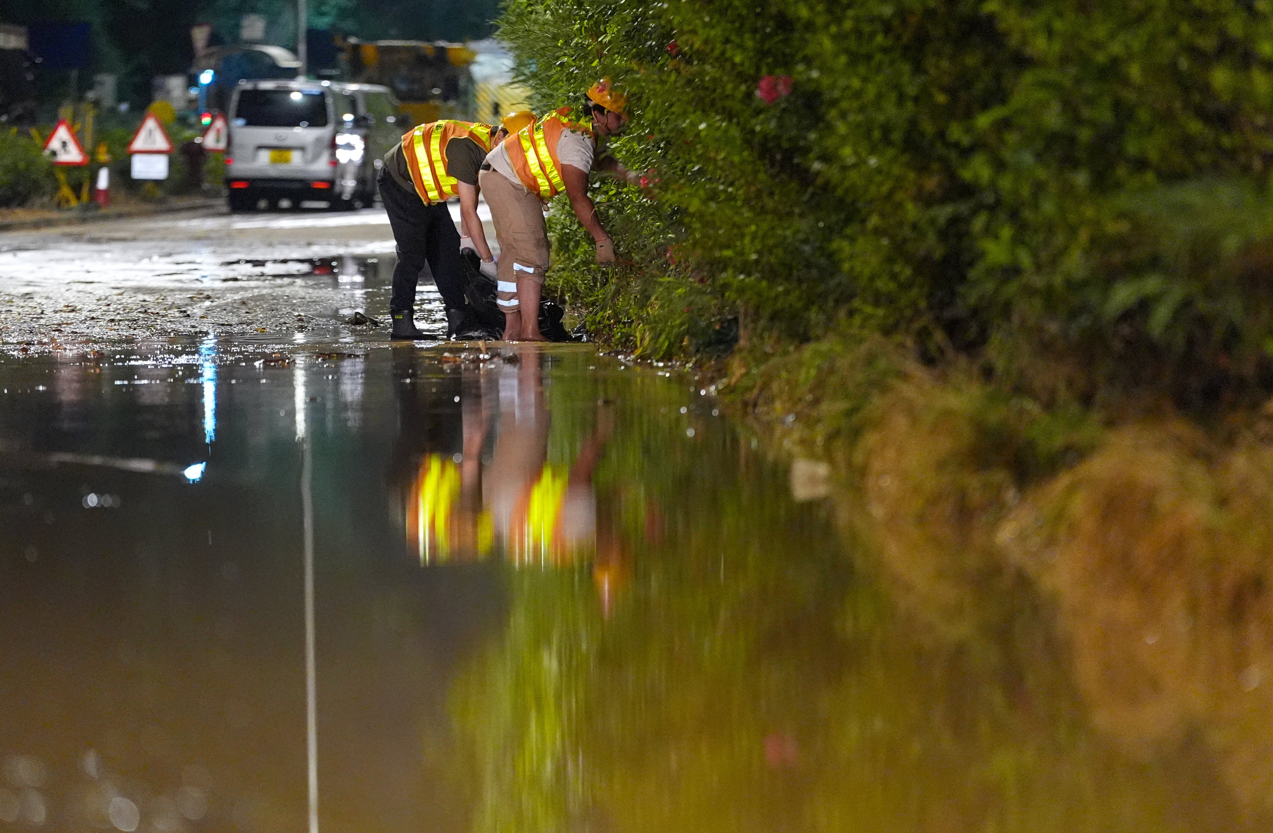 Workers were left racing to fix a burst pipe near Siu Ho Wan Water Treatment Works earlier this week. Photo: Eugene Lee