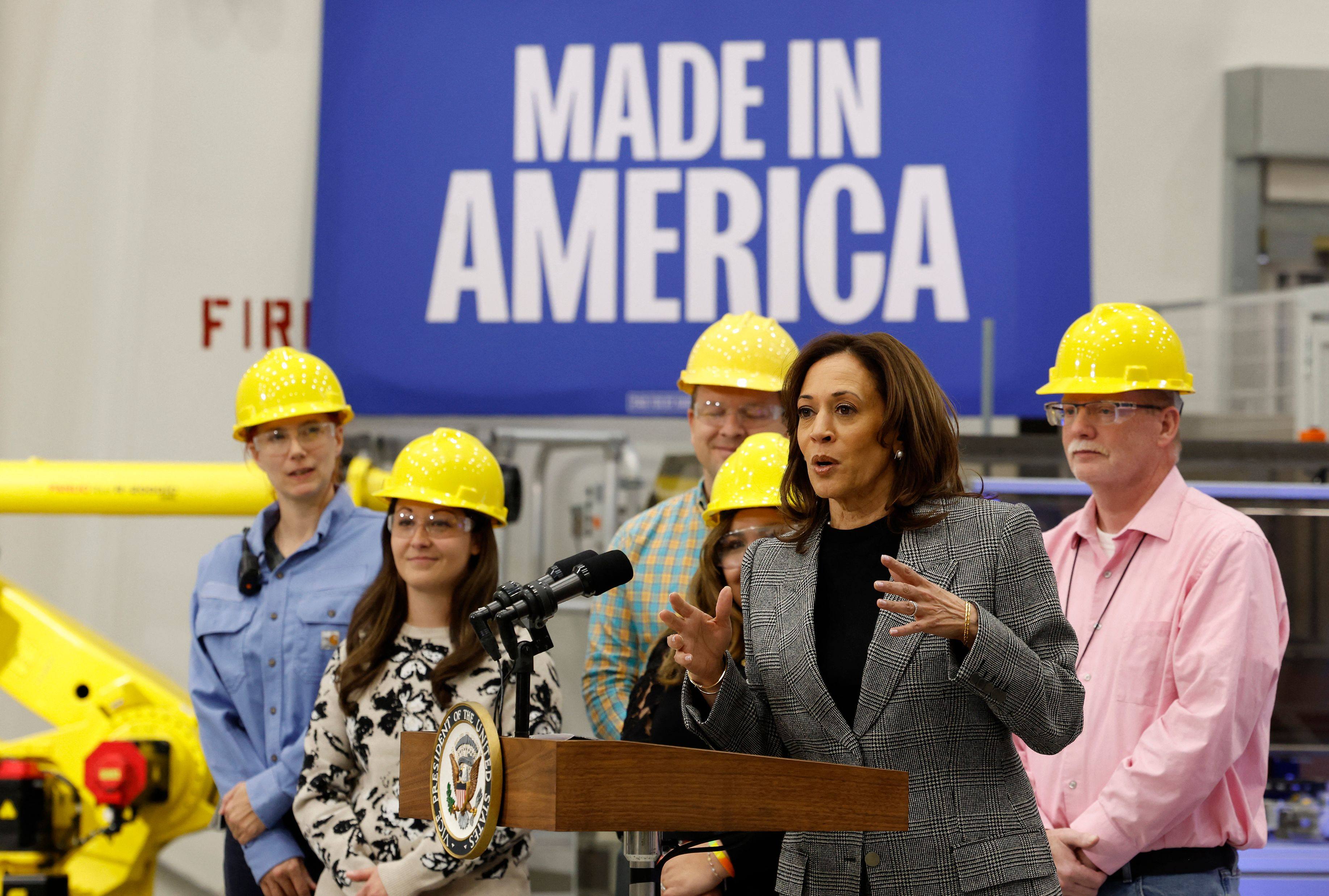 US Vice-President and Democratic presidential candidate Kamala Harris speaks to employees as she tours Hemlock Semiconductor headquarters in Hemlock, Michigan, on October 28. Photo: AFP