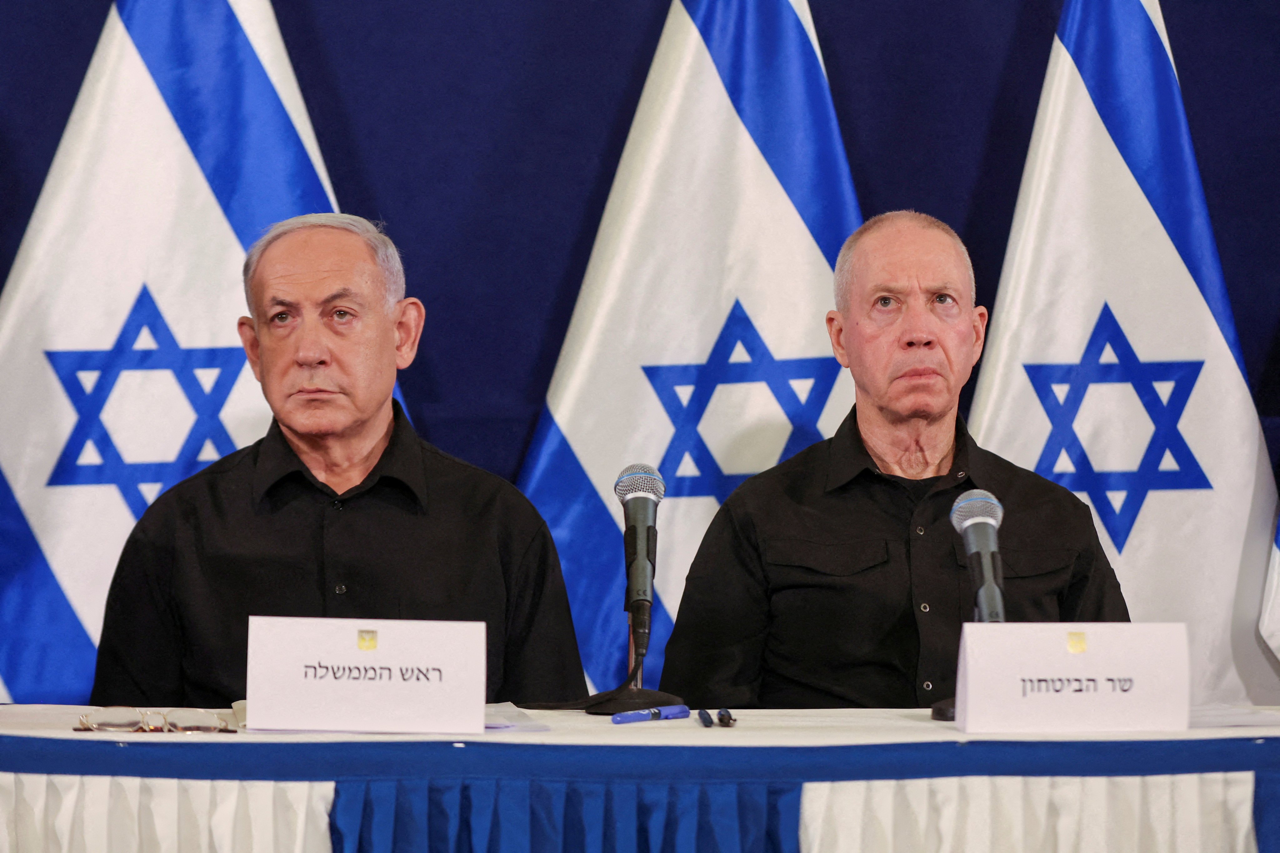 Israel’s Prime Minister Benjamin Netanyahu (left) and Defence Minister Yoav Gallant hold a press coference in Tel Aviv in October 2023. Photo: Reuters