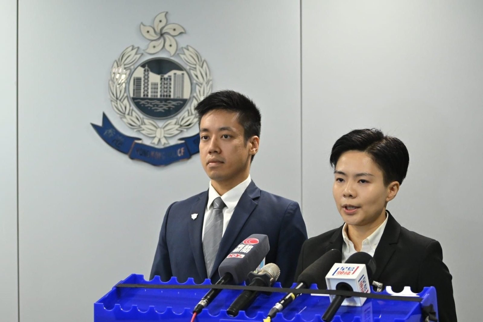 Police Chief Inspector Tang Hoi-tung (right) briefs the media on the joint operation by Hong Kong, Macau and mainland Chinese law enforcement agencies. Photo: Handout